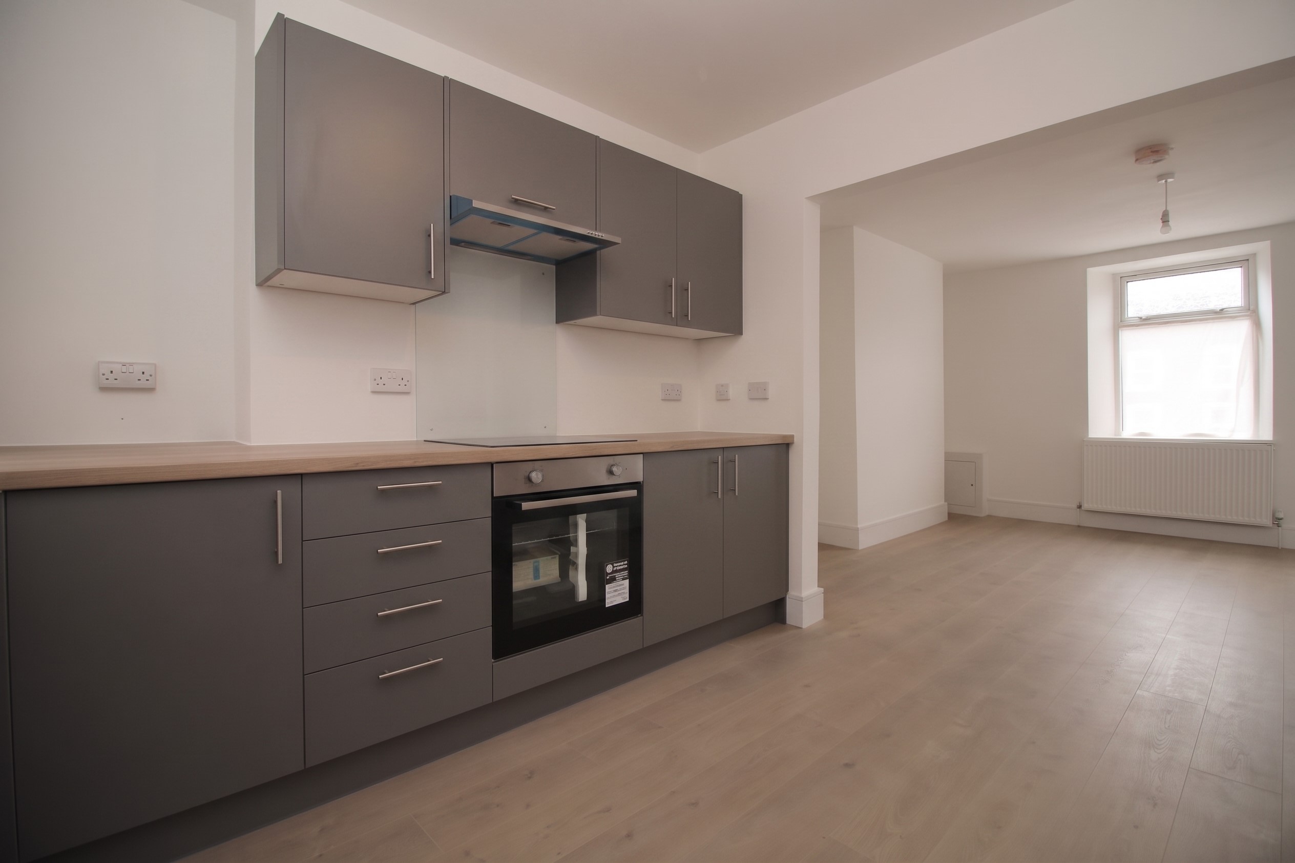 River Row, Blaina, Abertillery, NP13 3HG  Interior