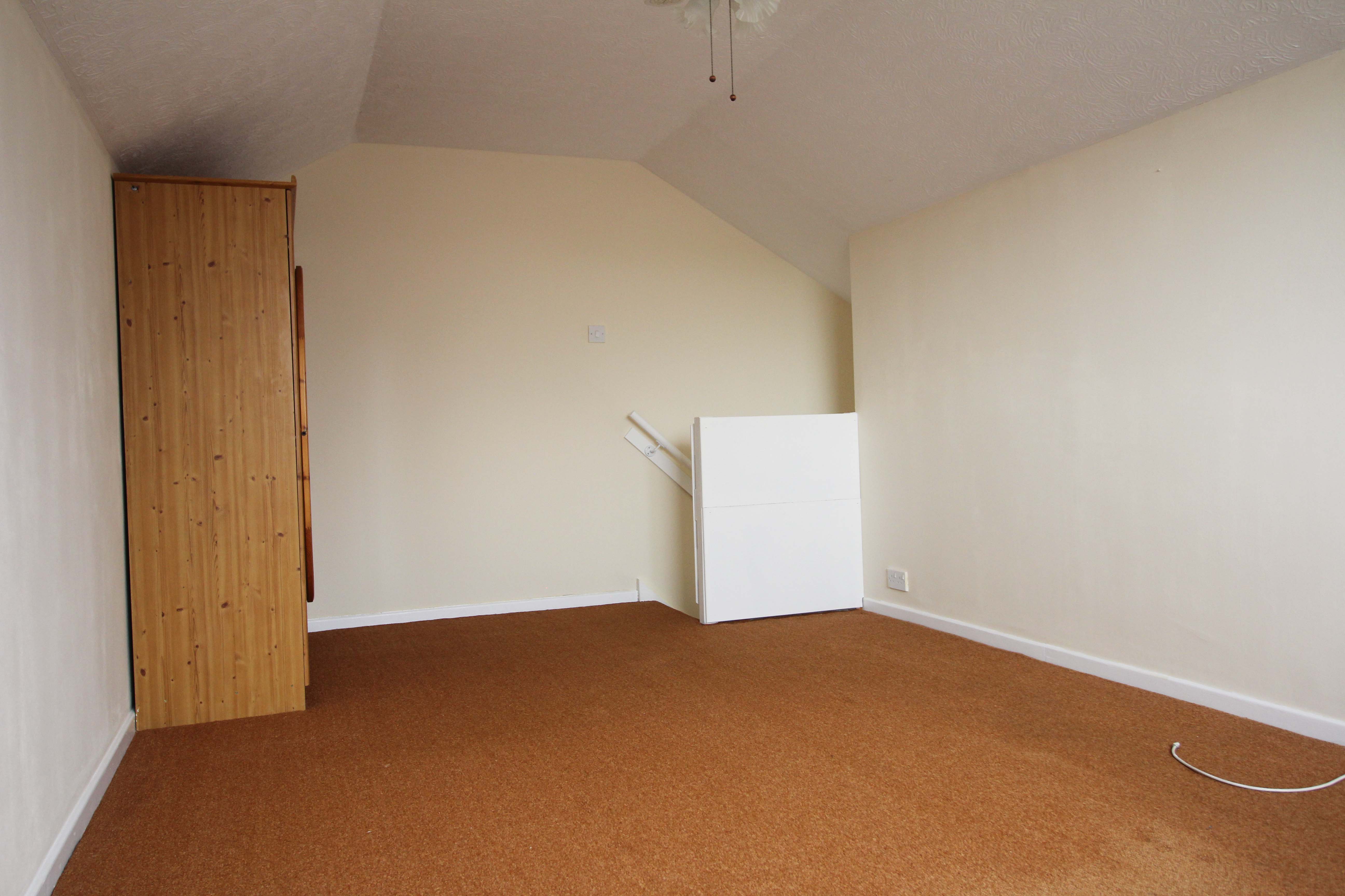 Clos Powys, Beddau. CF38 2SY  Interior
