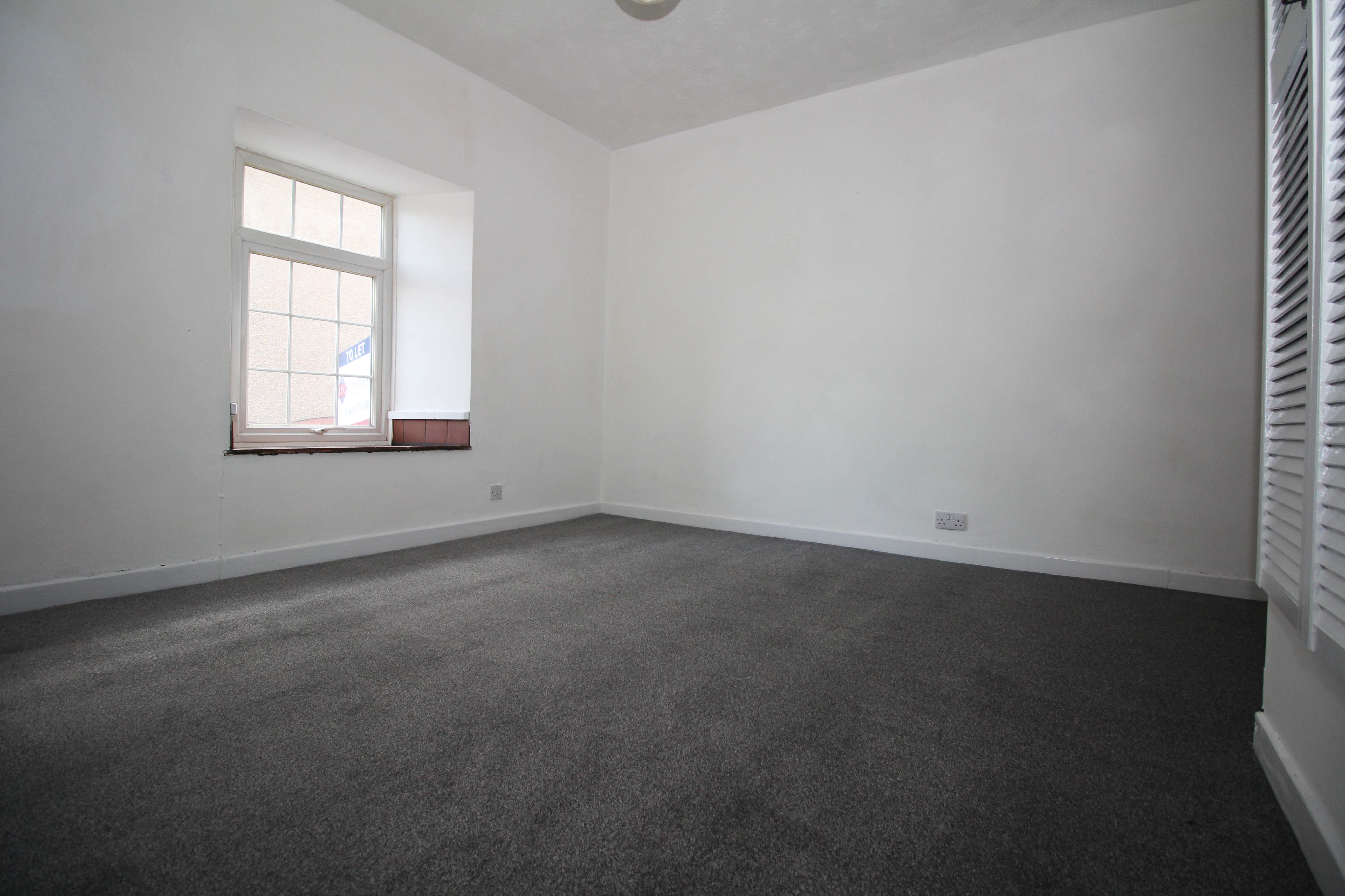 Swan Street, Llantrisant, Pontyclun, CF72 8ED  Interior