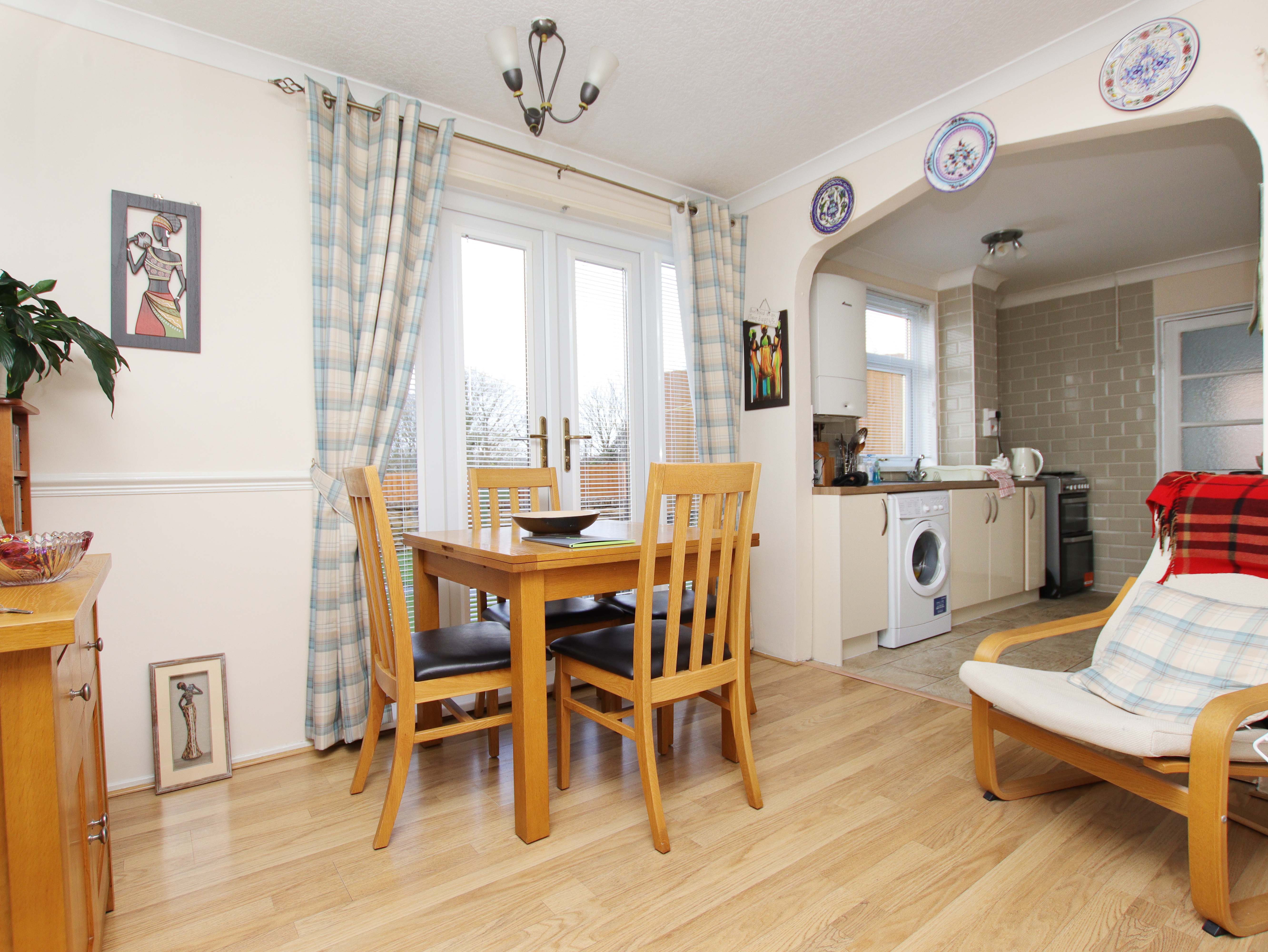 Dan Caerlan, Llantrisant CF72 8HD  Interior