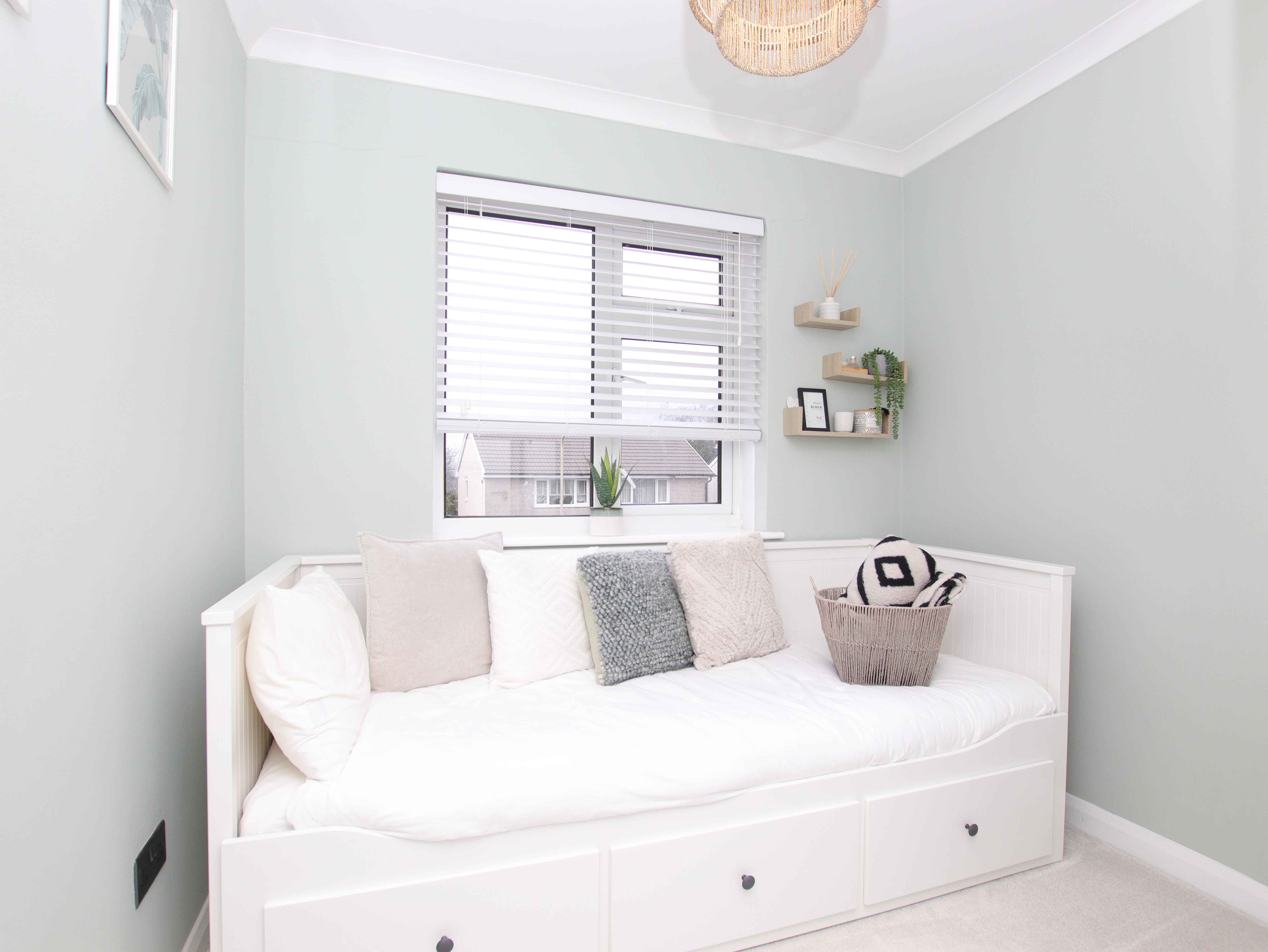 Byron Avenue, Beddau, CF38 2TW  Interior