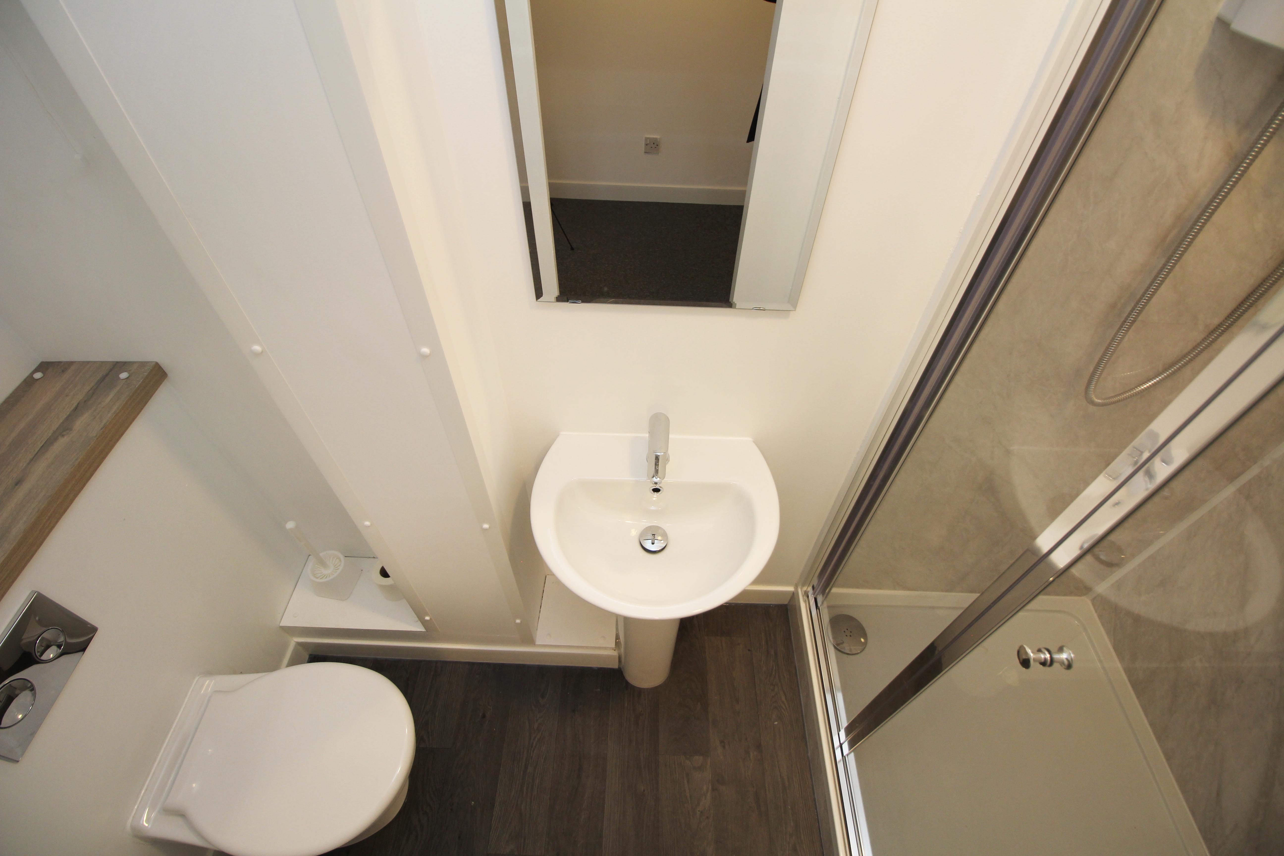 Tangmere Drive, Fairwater, Cardiff CF5 2PQ  Interior