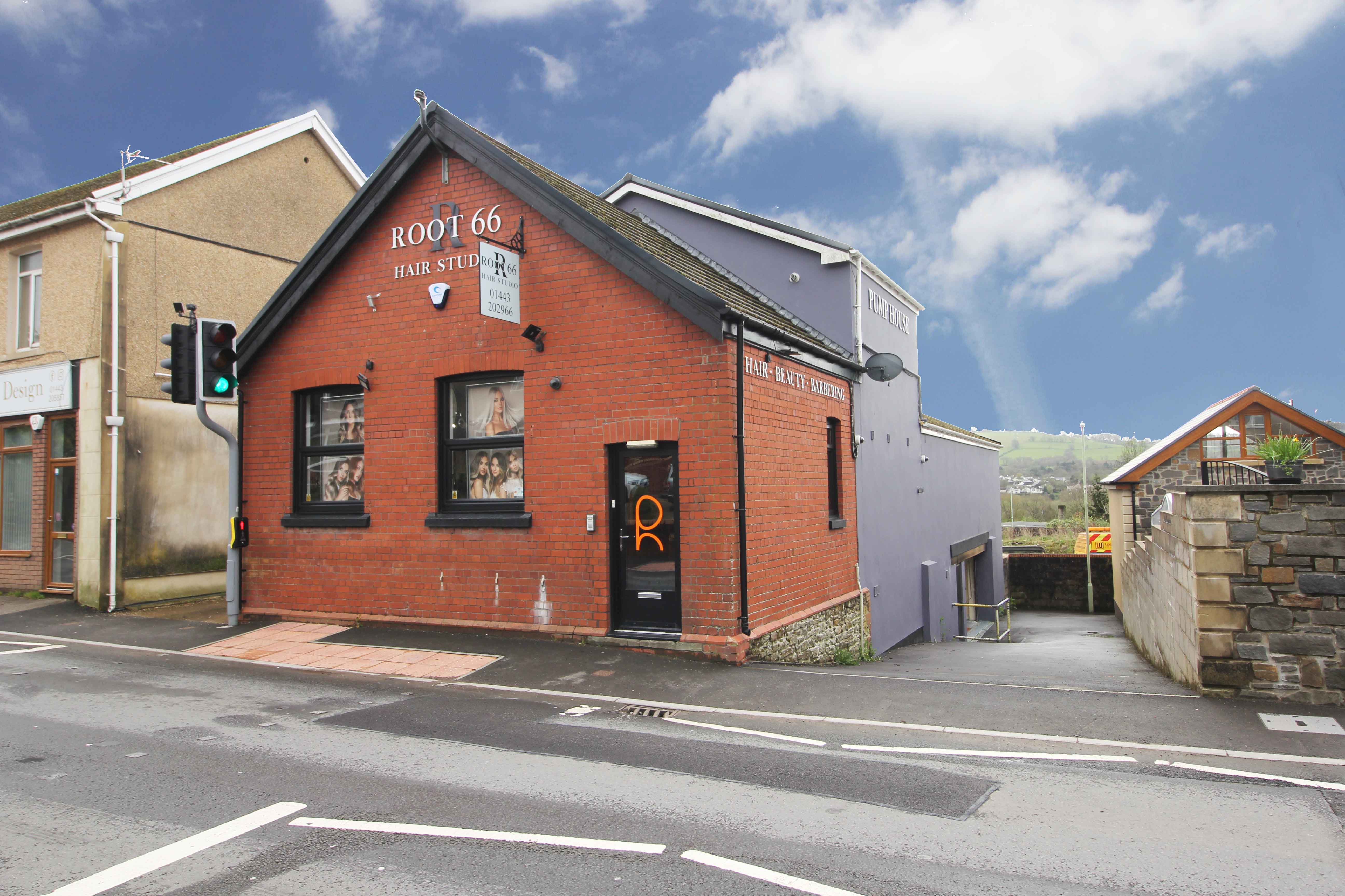 Llantrisant Road, CF38 2HA  Interior