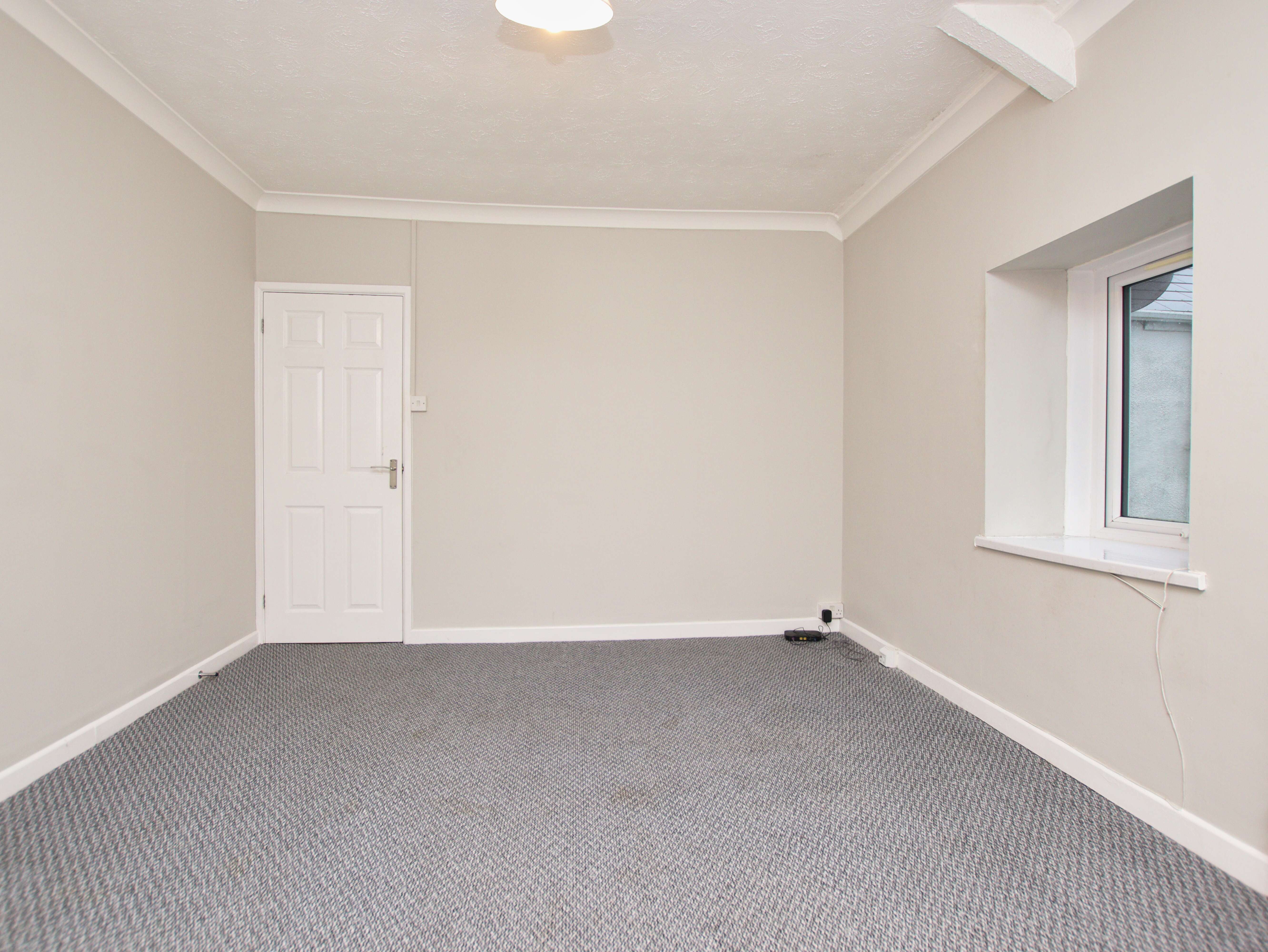 Kimberley Terrace, Georgetown, Tredegar, NP22 3LF  Interior