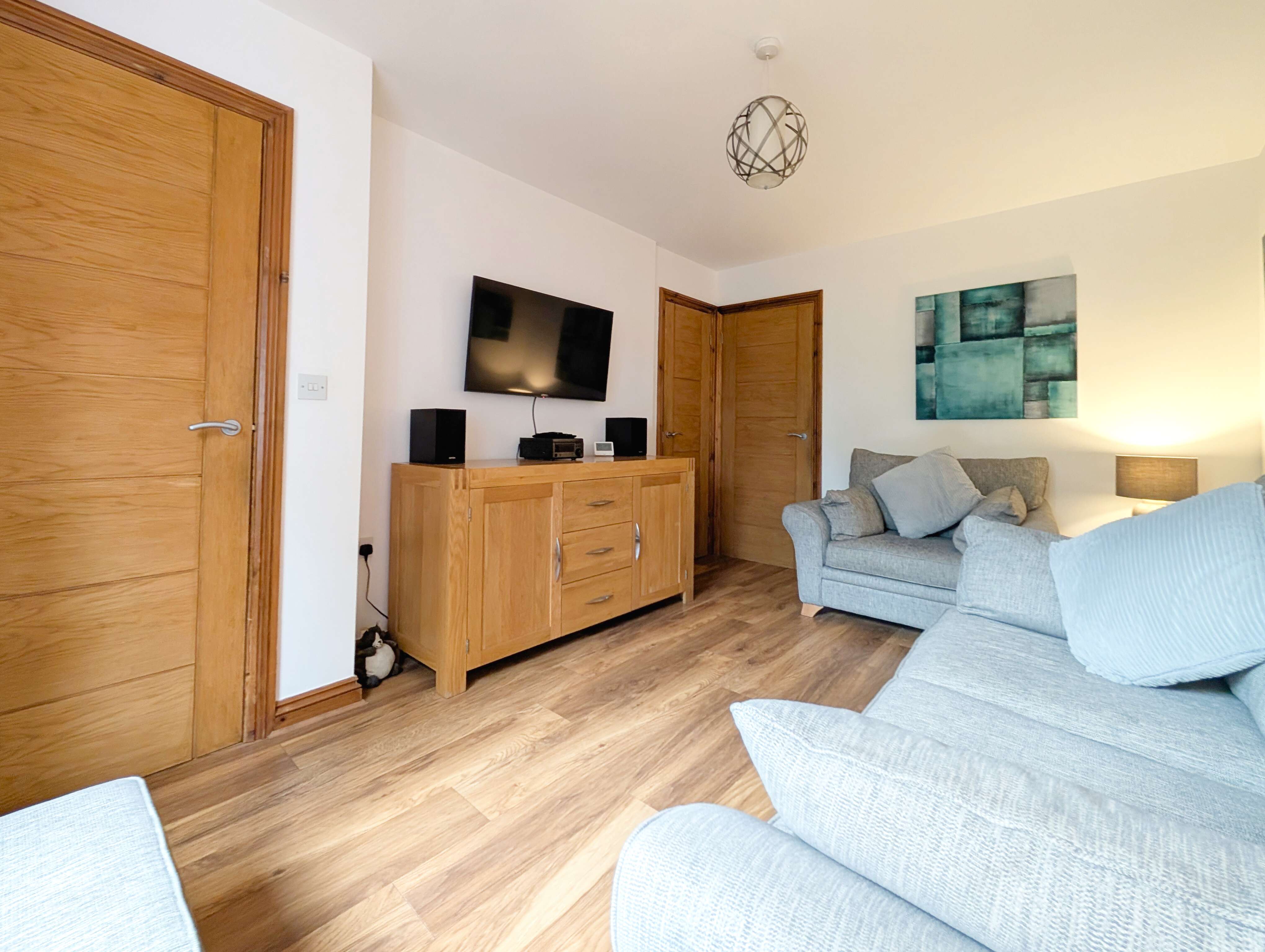 The Mews, Church Street, Llantrisant CF72 8SP  Interior