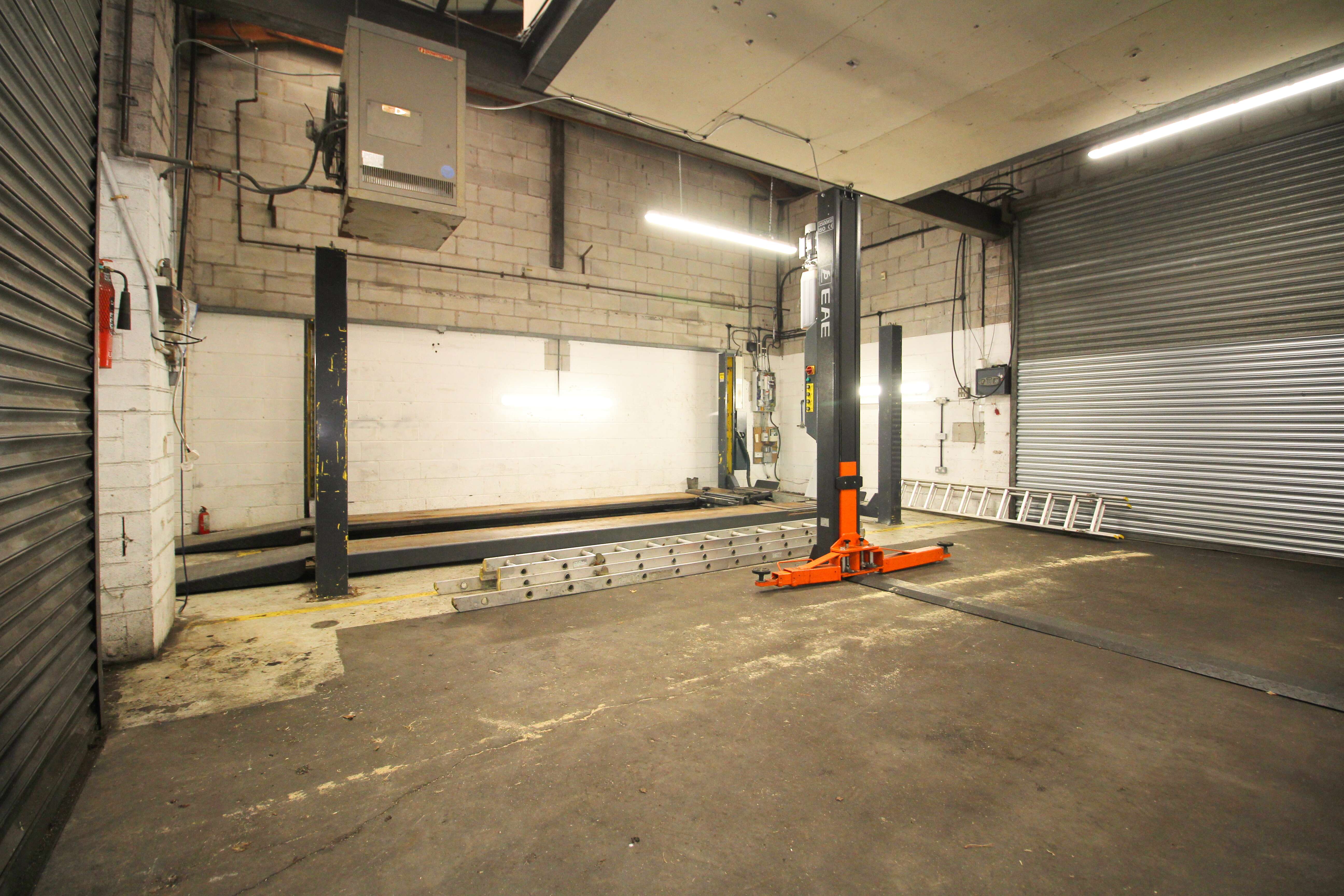 Workshop R/O 2, Gelli Ddu Cottages, CF37 5YY  Interior