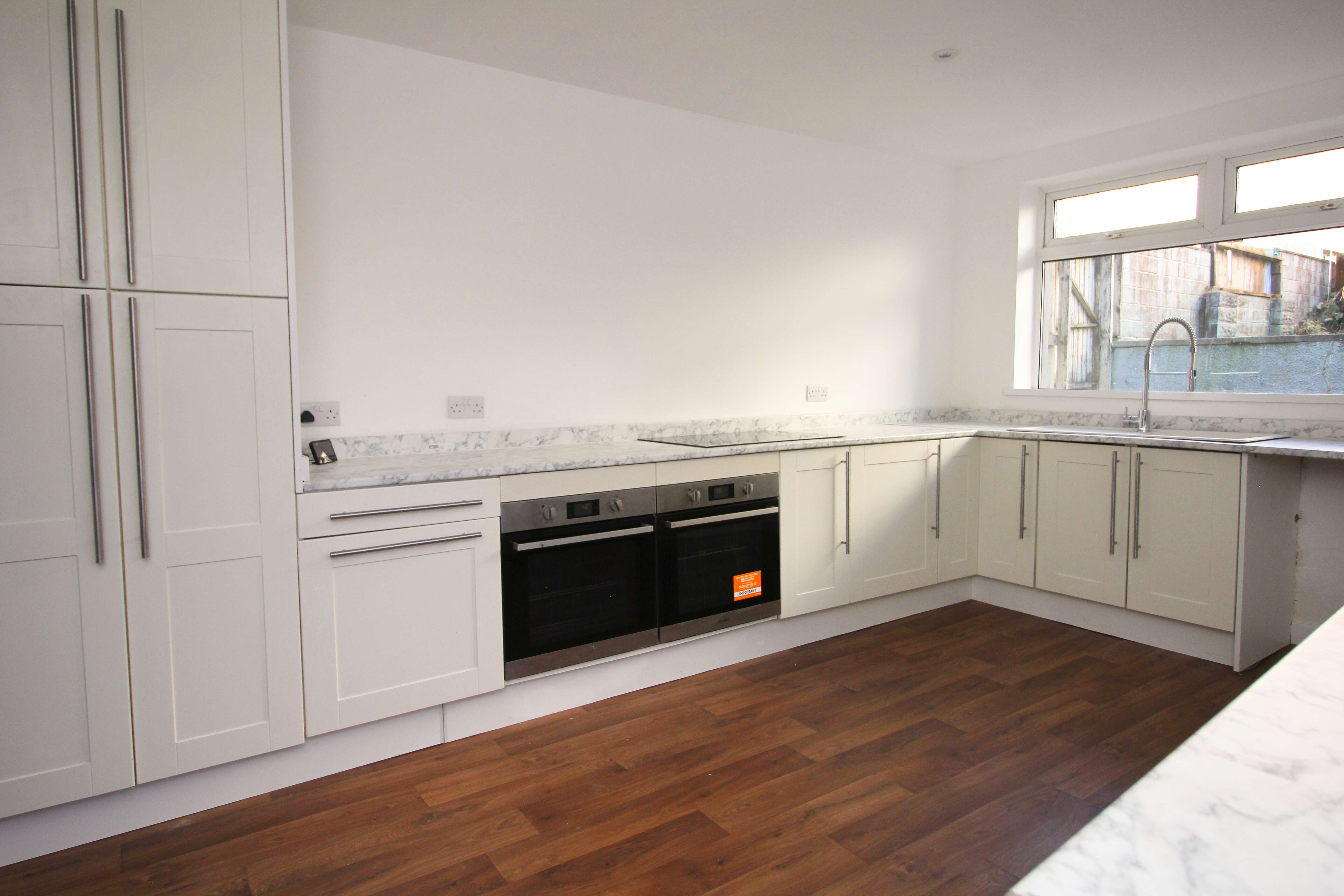 Dyffryn Terrace, Church Village CF38 1RE  Interior