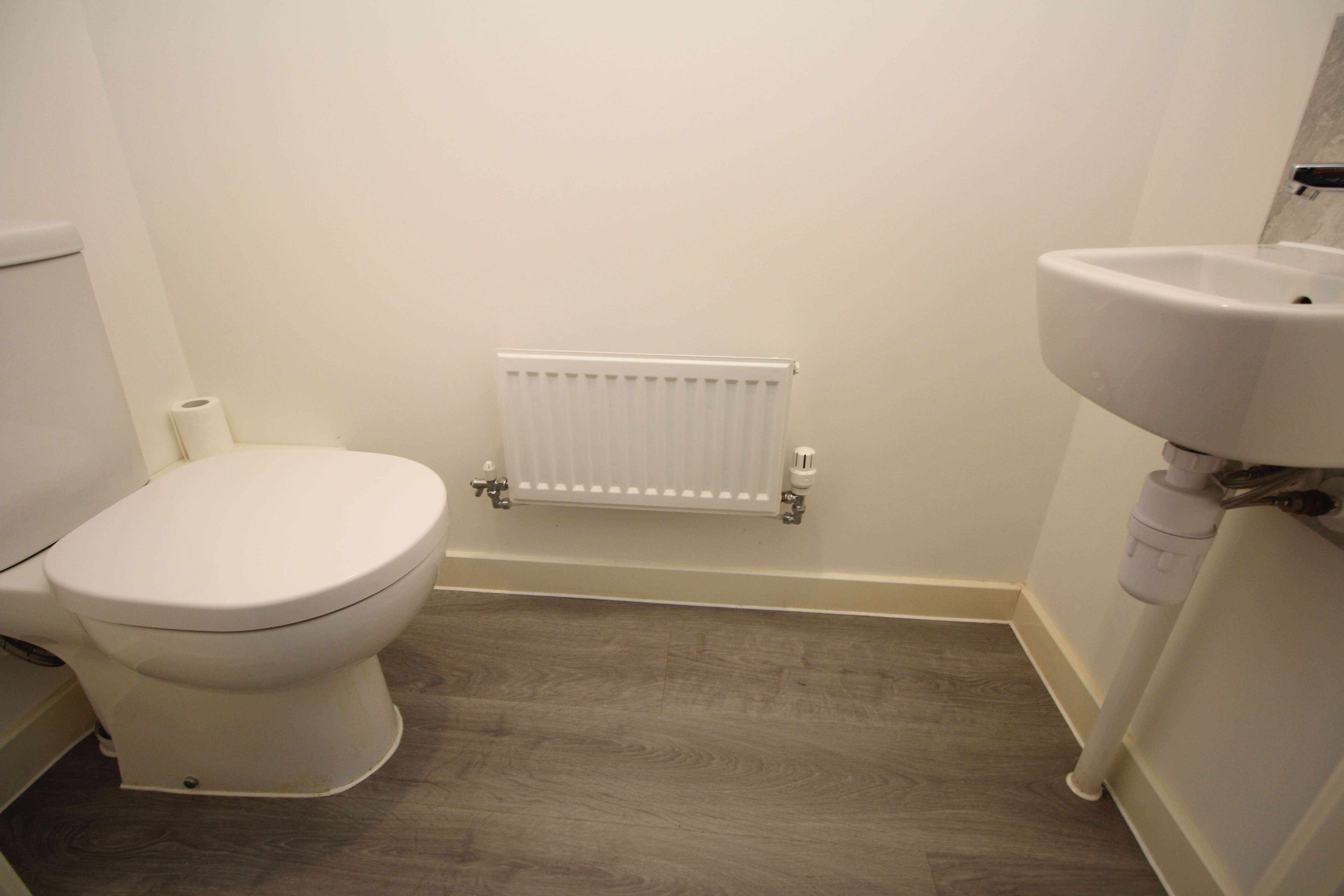 Ffordd Y Coetir, Llanilid, Pontyclun CF72 4AH  Interior