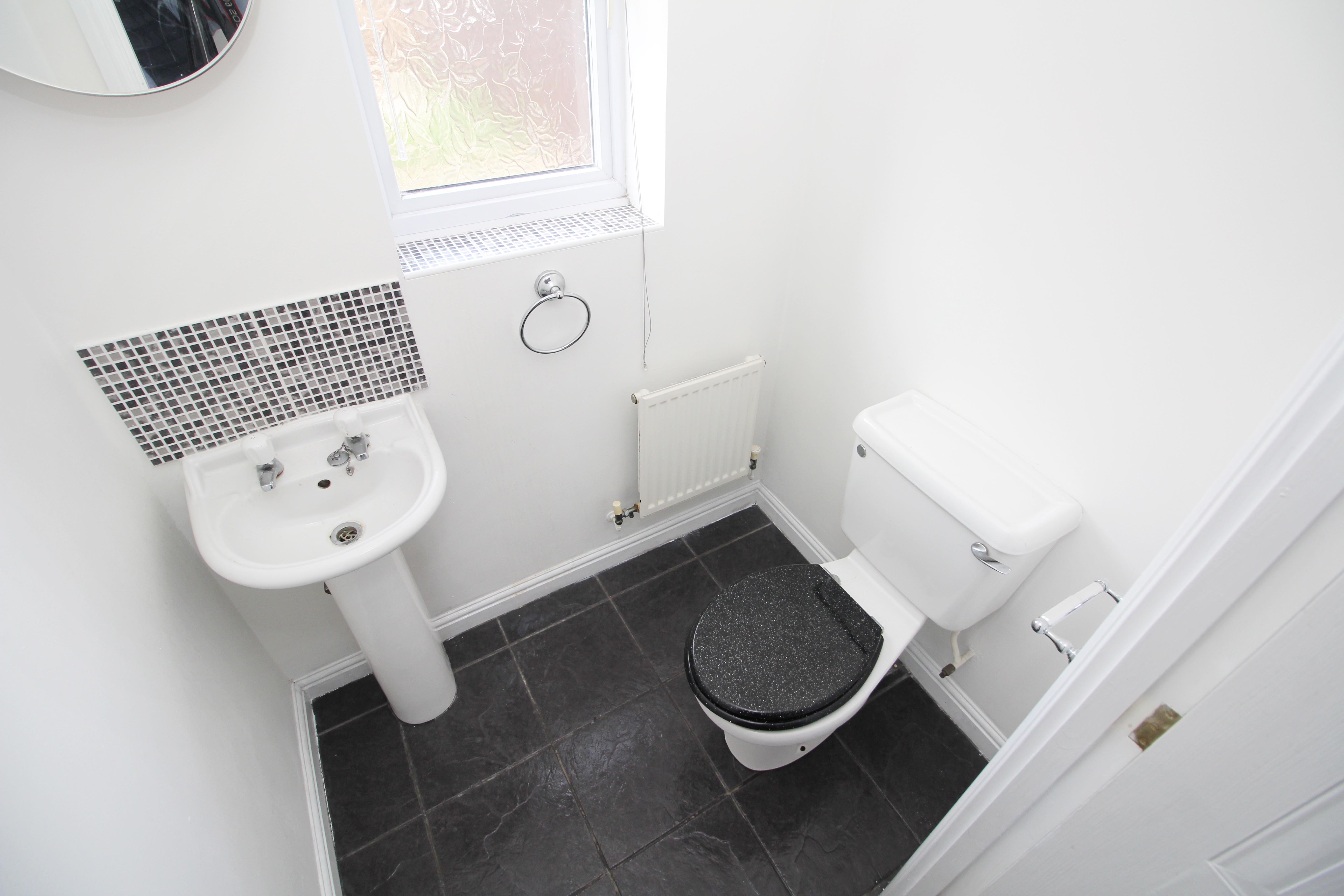 Powell Drive, Llanharan CF72 9UU  Interior
