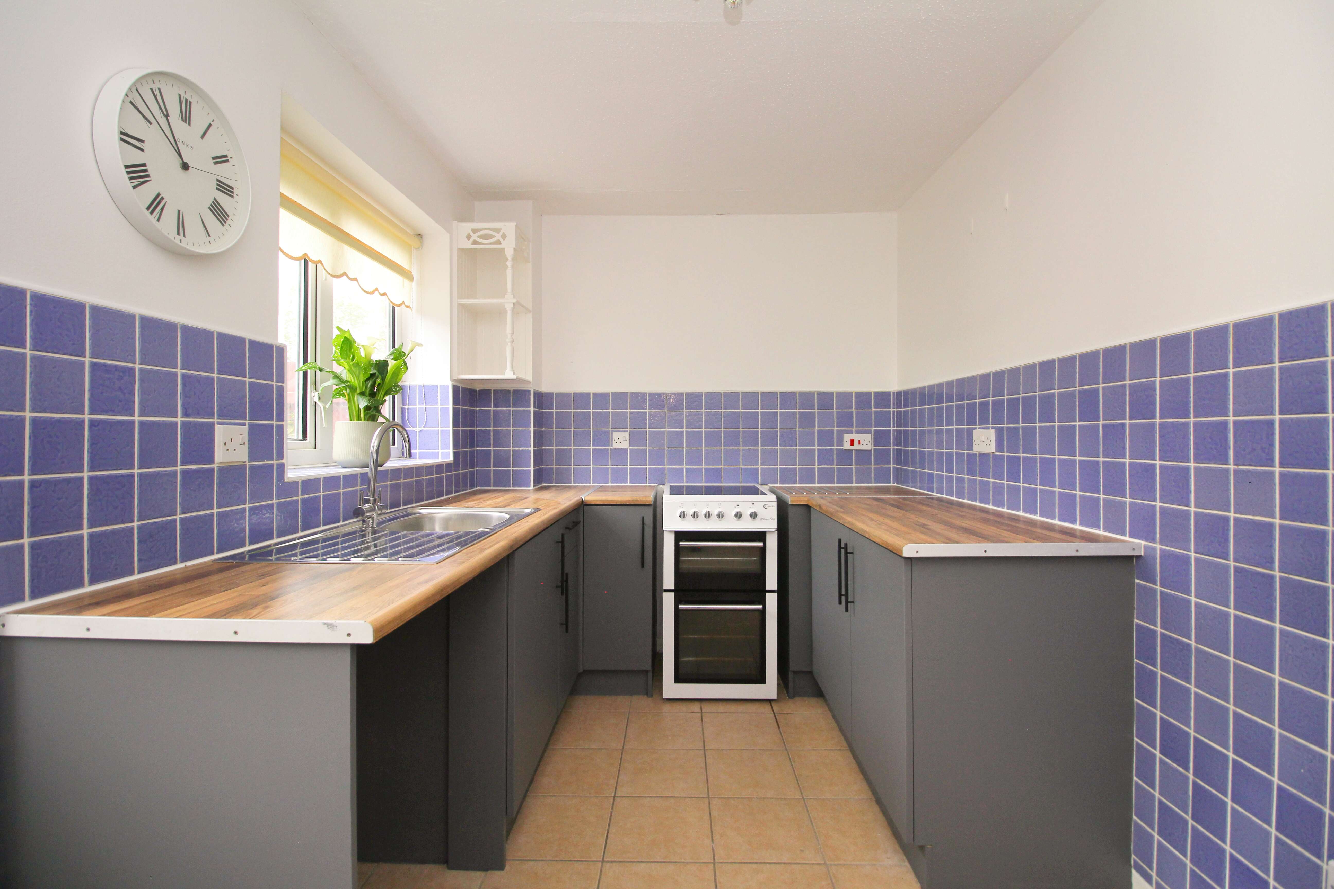Tremains Court, Brackla, CF31 2SR  Interior
