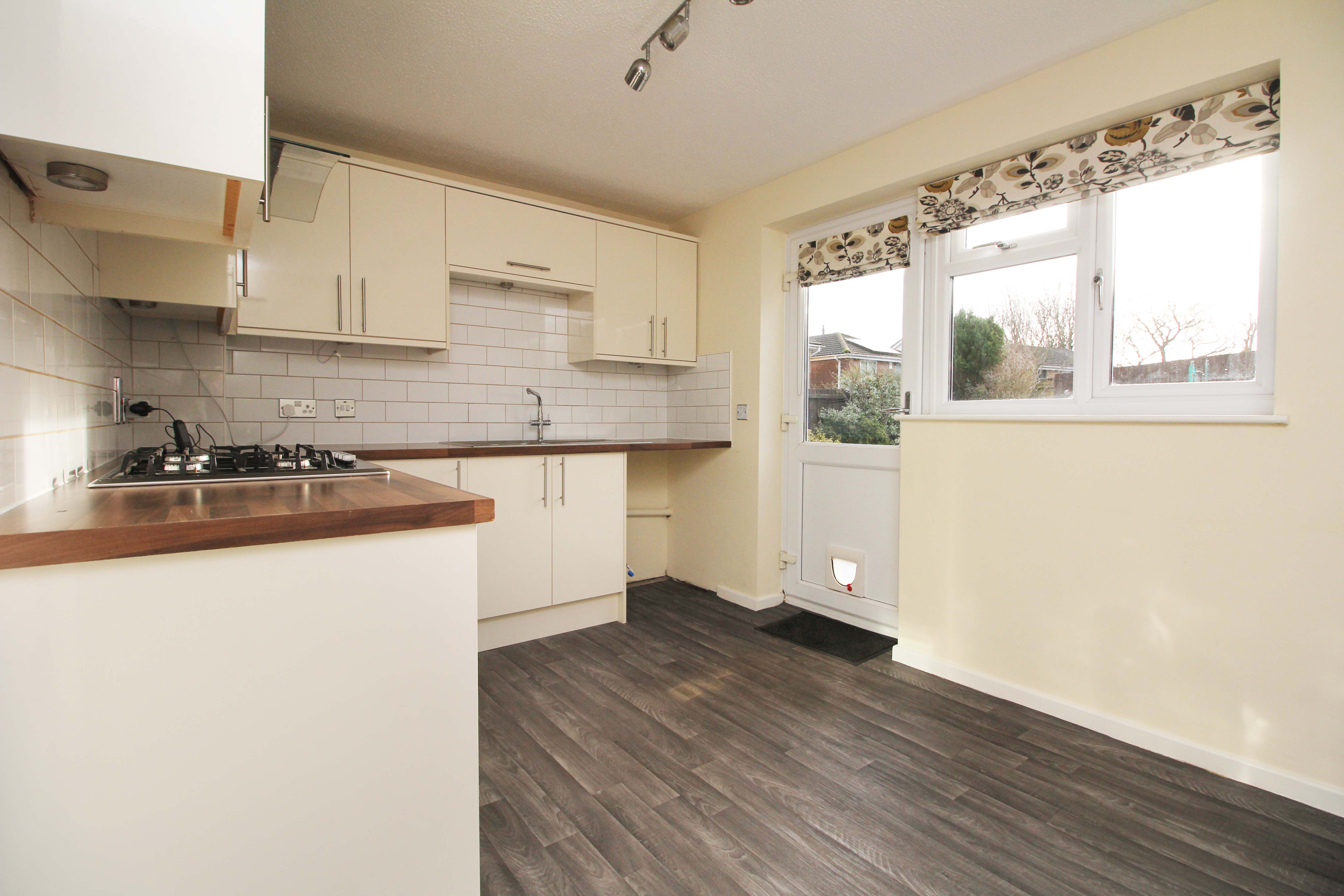 Parc Bryn Derwen, Llanharan CF72 9TT  Interior