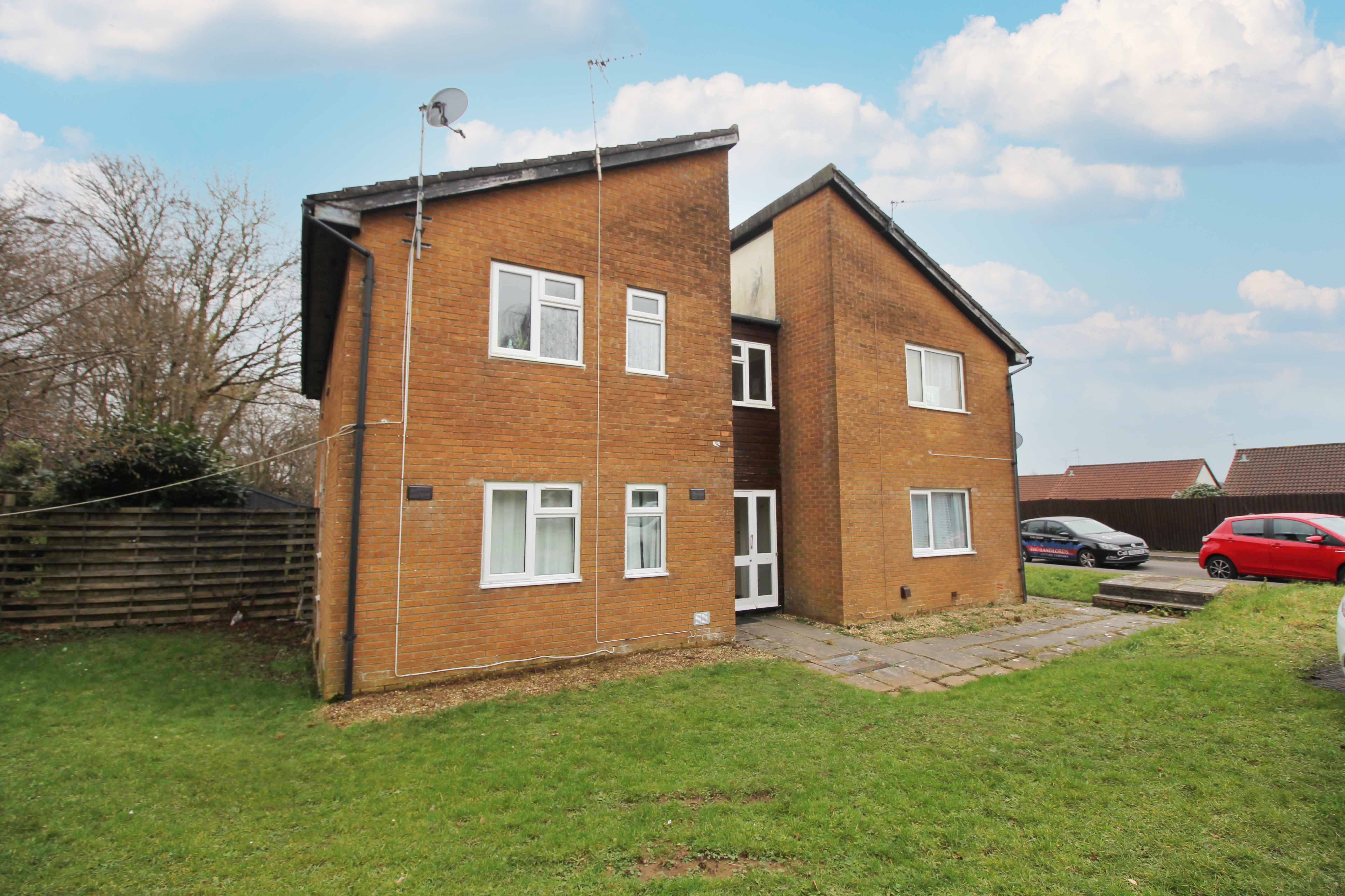 Tangmere Drive, Fairwater, Cardiff CF5 2PQ  Interior