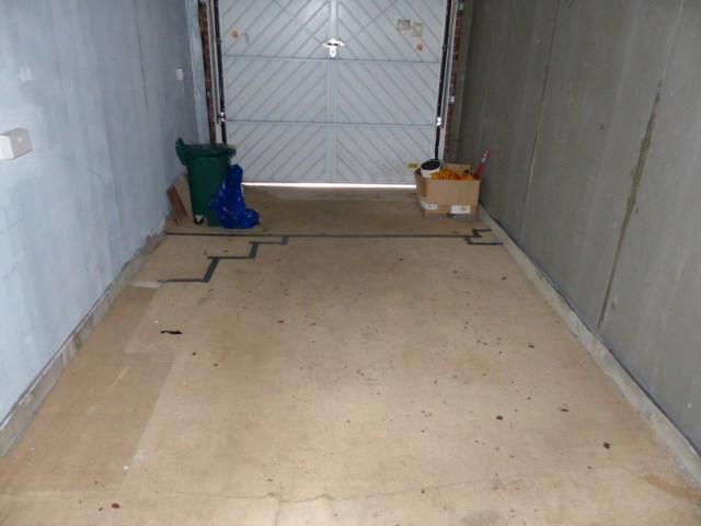 St Peters Avenue, CF72  Interior