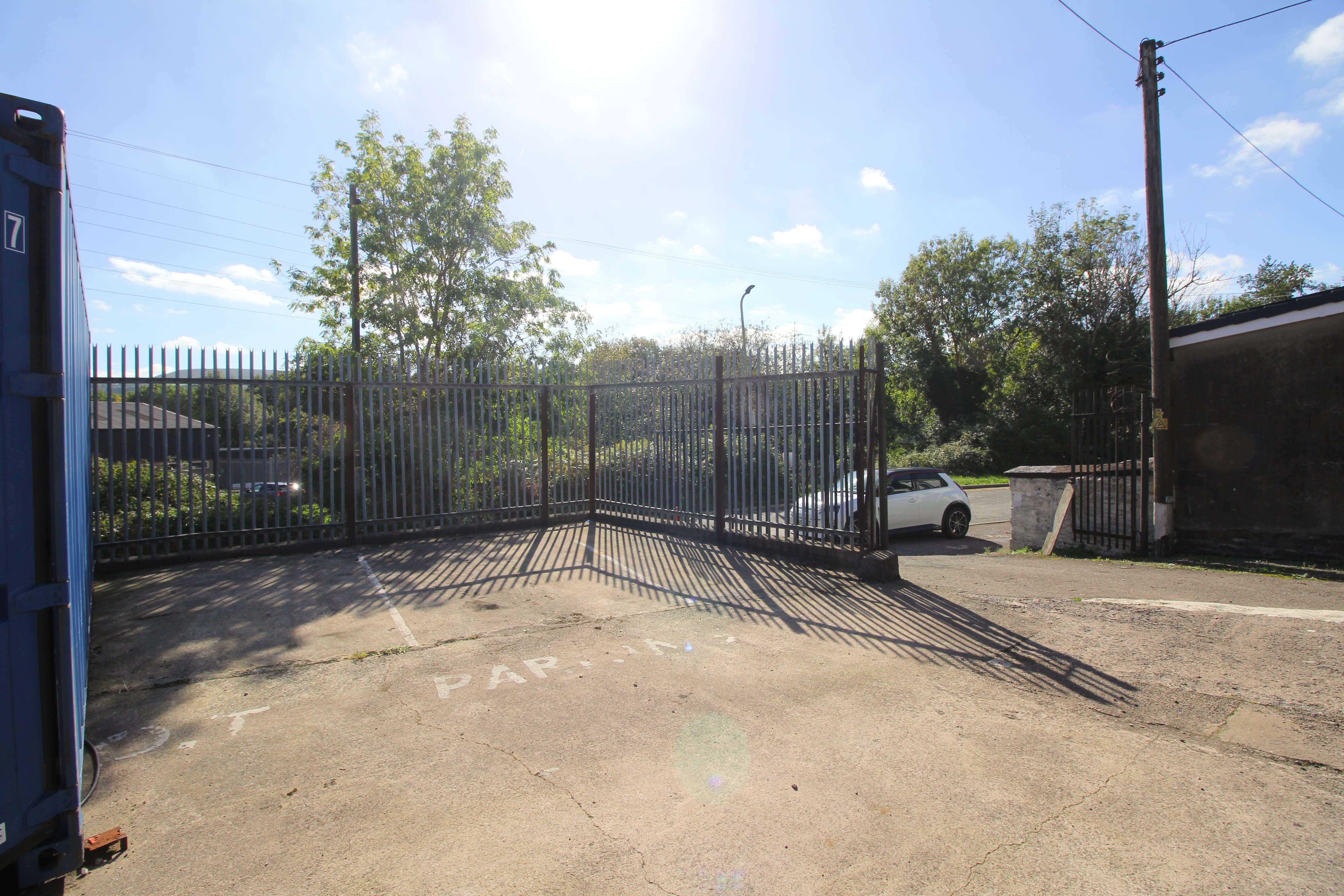 Workshop R/O 2, Gelli Ddu Cottages, CF37 5YY  Interior