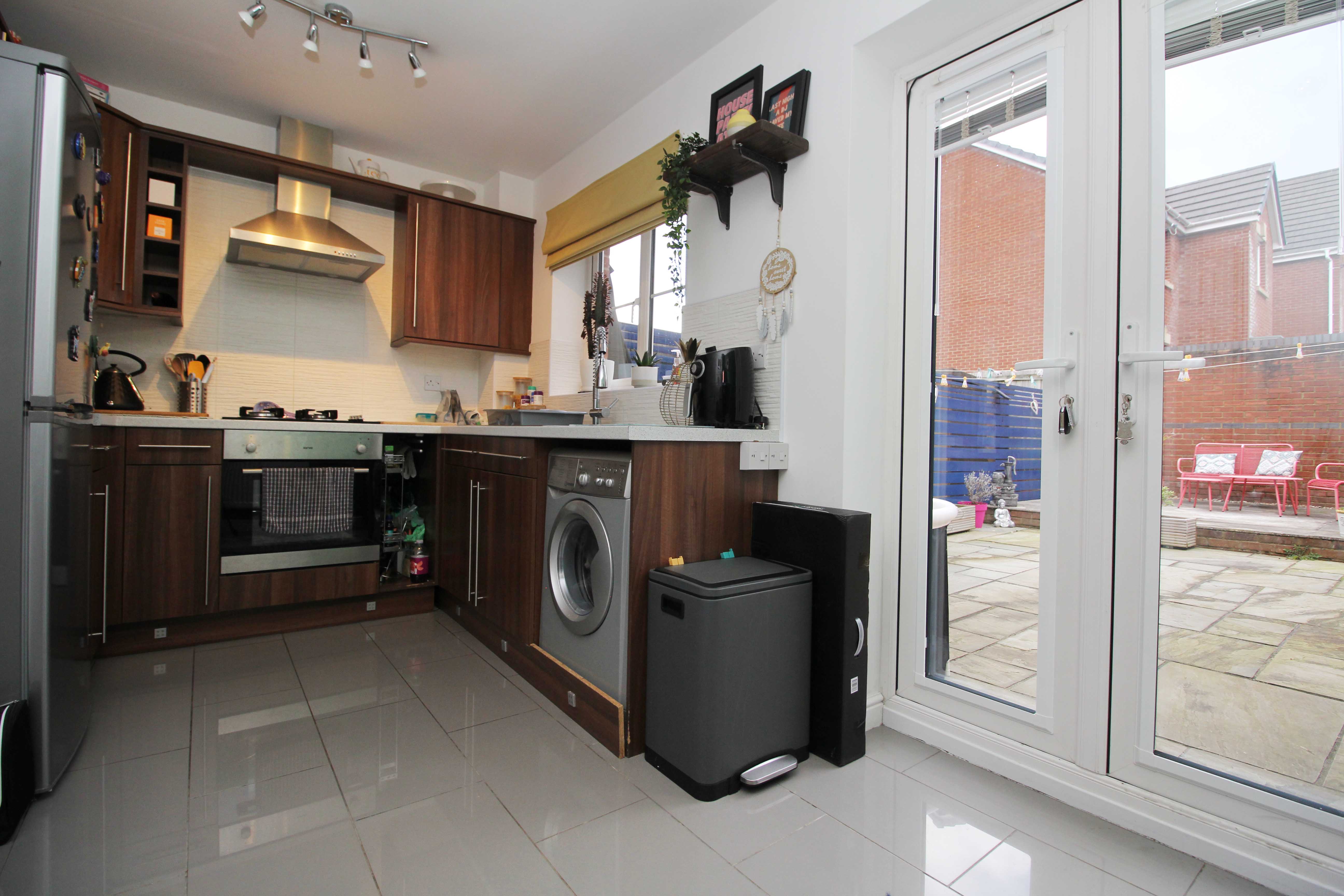 Ffordd Y Dolau, Llanharan CF72 9ZD  Interior