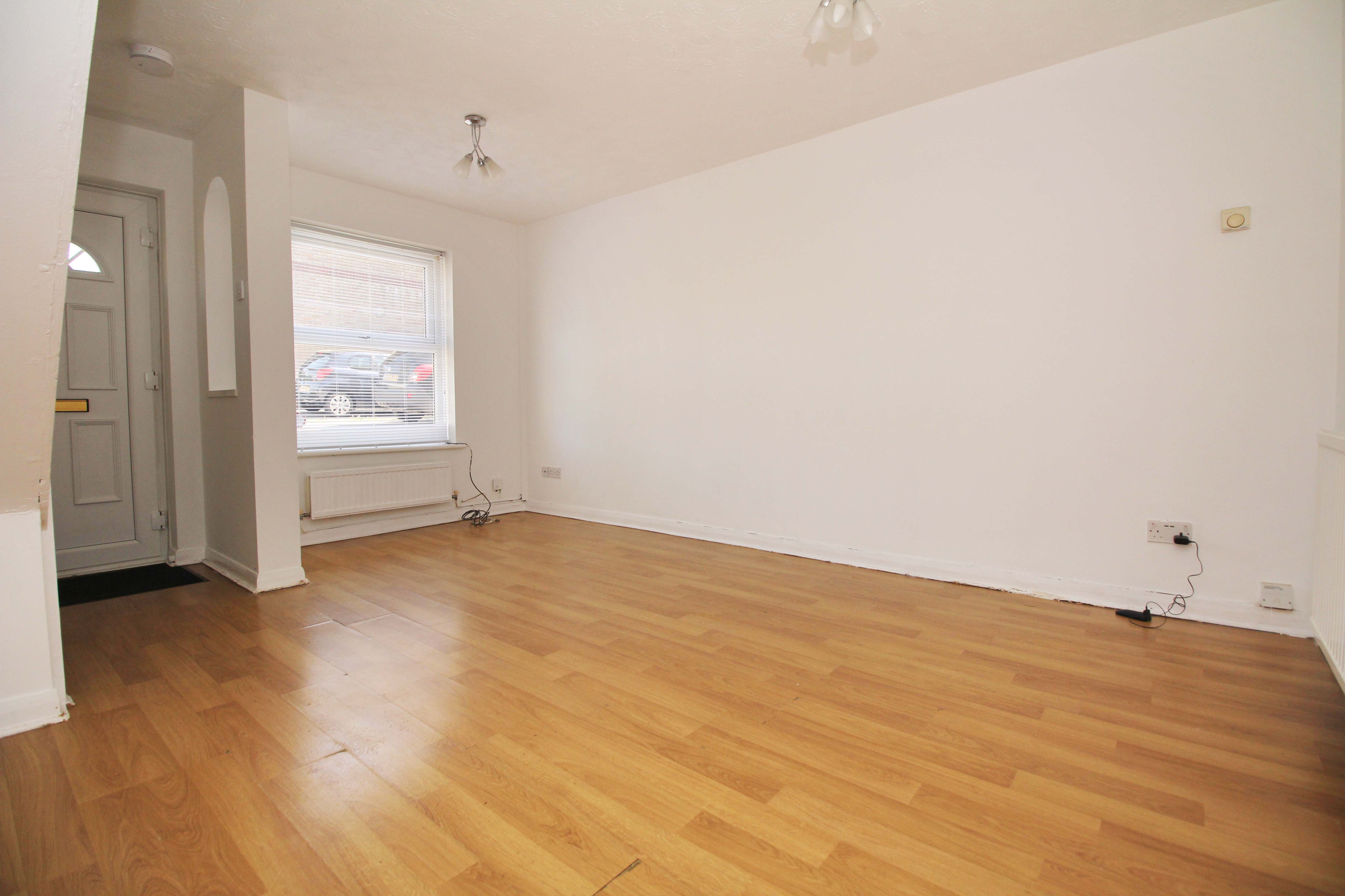 Manor Chase, Beddau, CF38 2JF  Interior