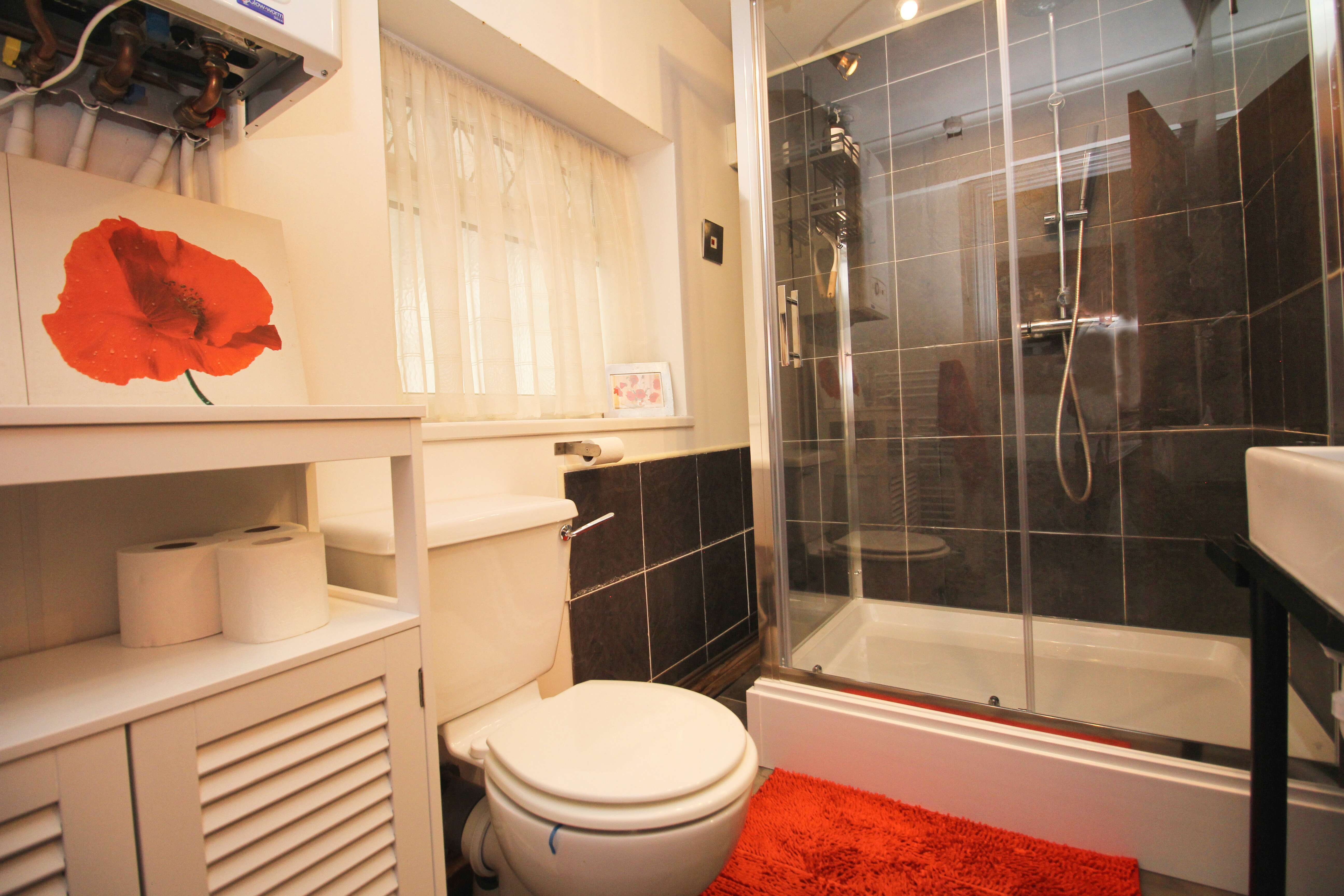 Treherbert St, Cardiff CF24 4JN  Interior