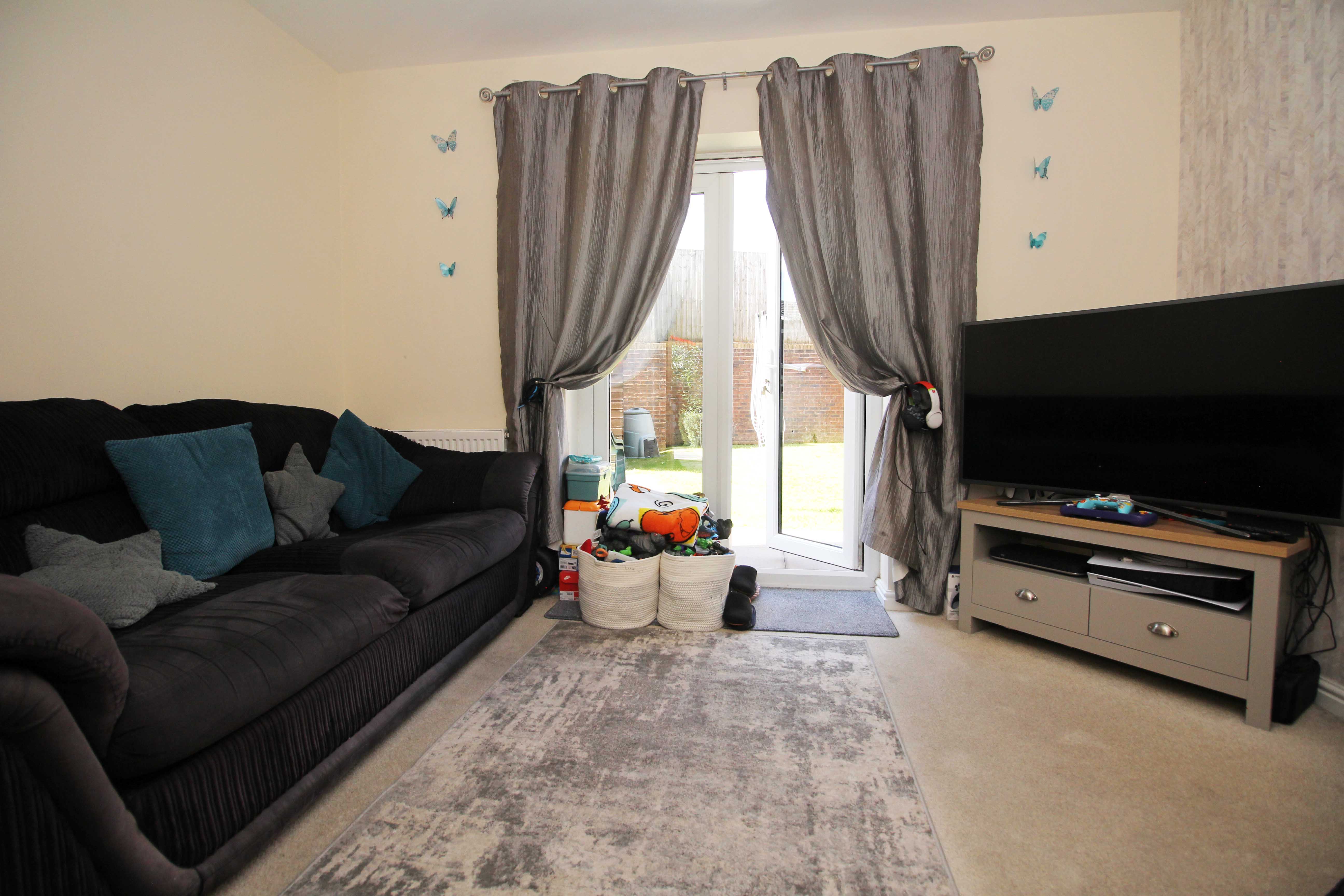 Rhodfa Cnocell Y Coed, Bridgend. CF31 5FS  Interior