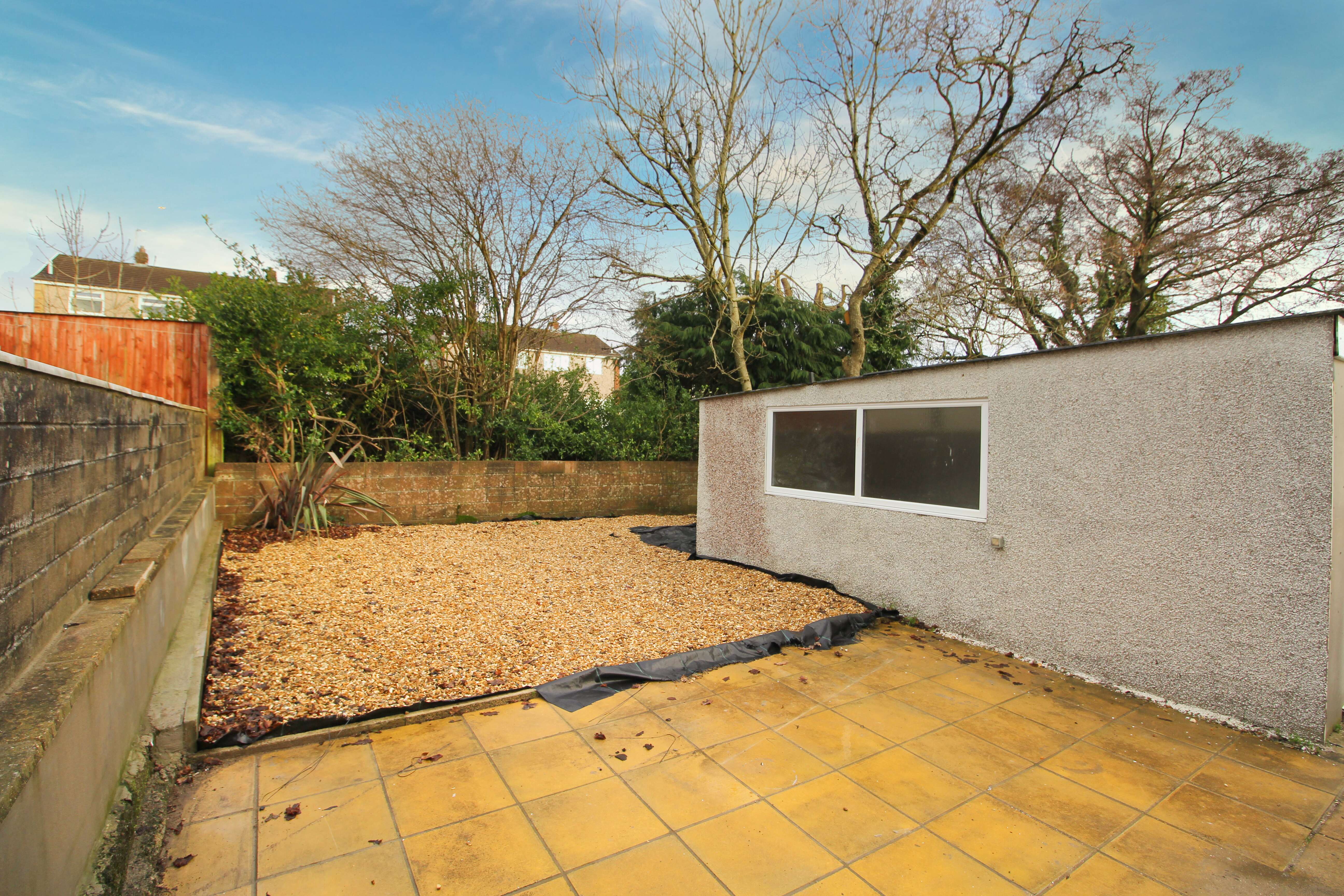 Queens Drive, Llantwit Fardre CF38 2NU  Interior