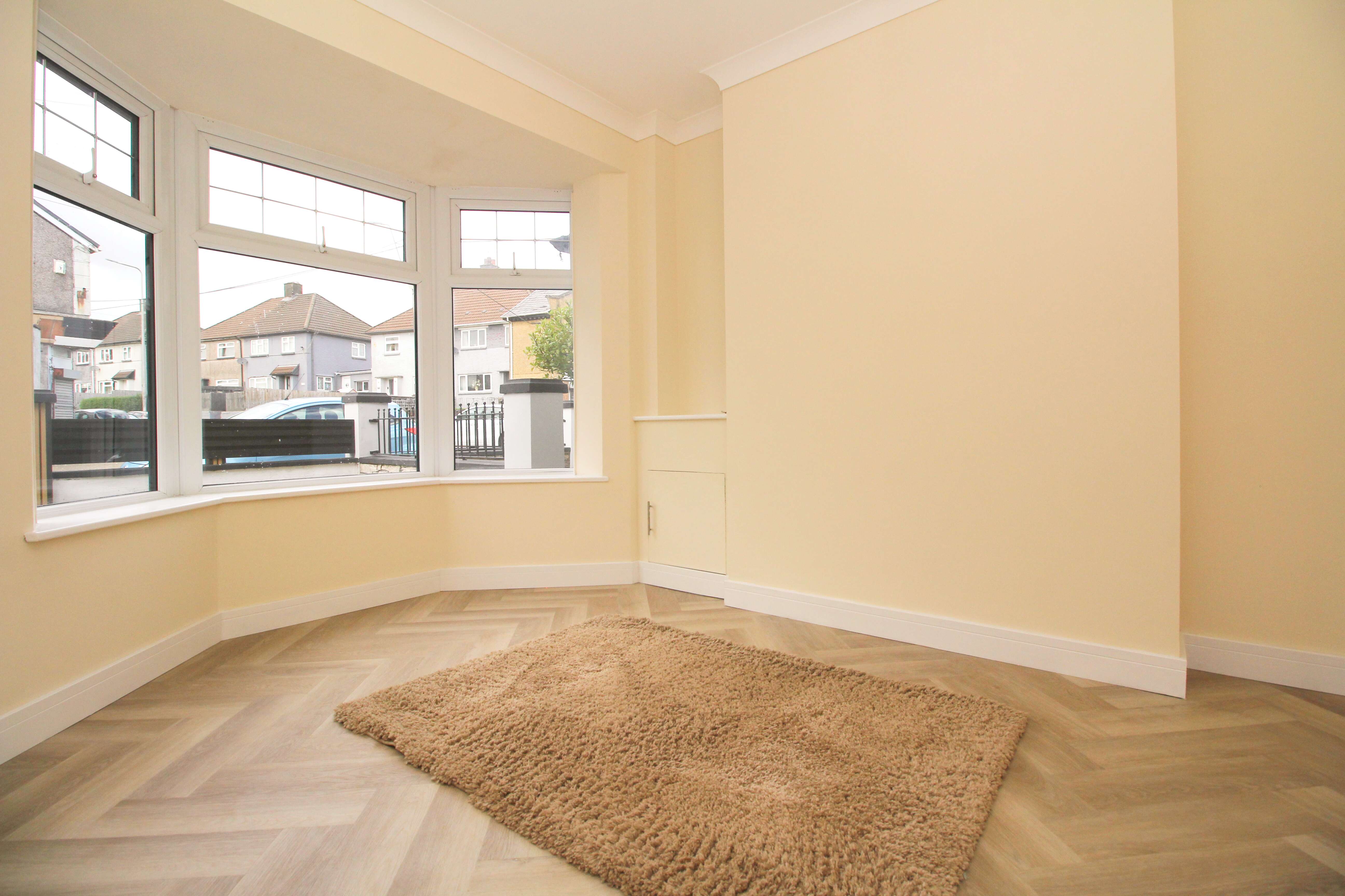 Thomas Street, Gilfach Goch, Porth, CF39 8TU  Interior