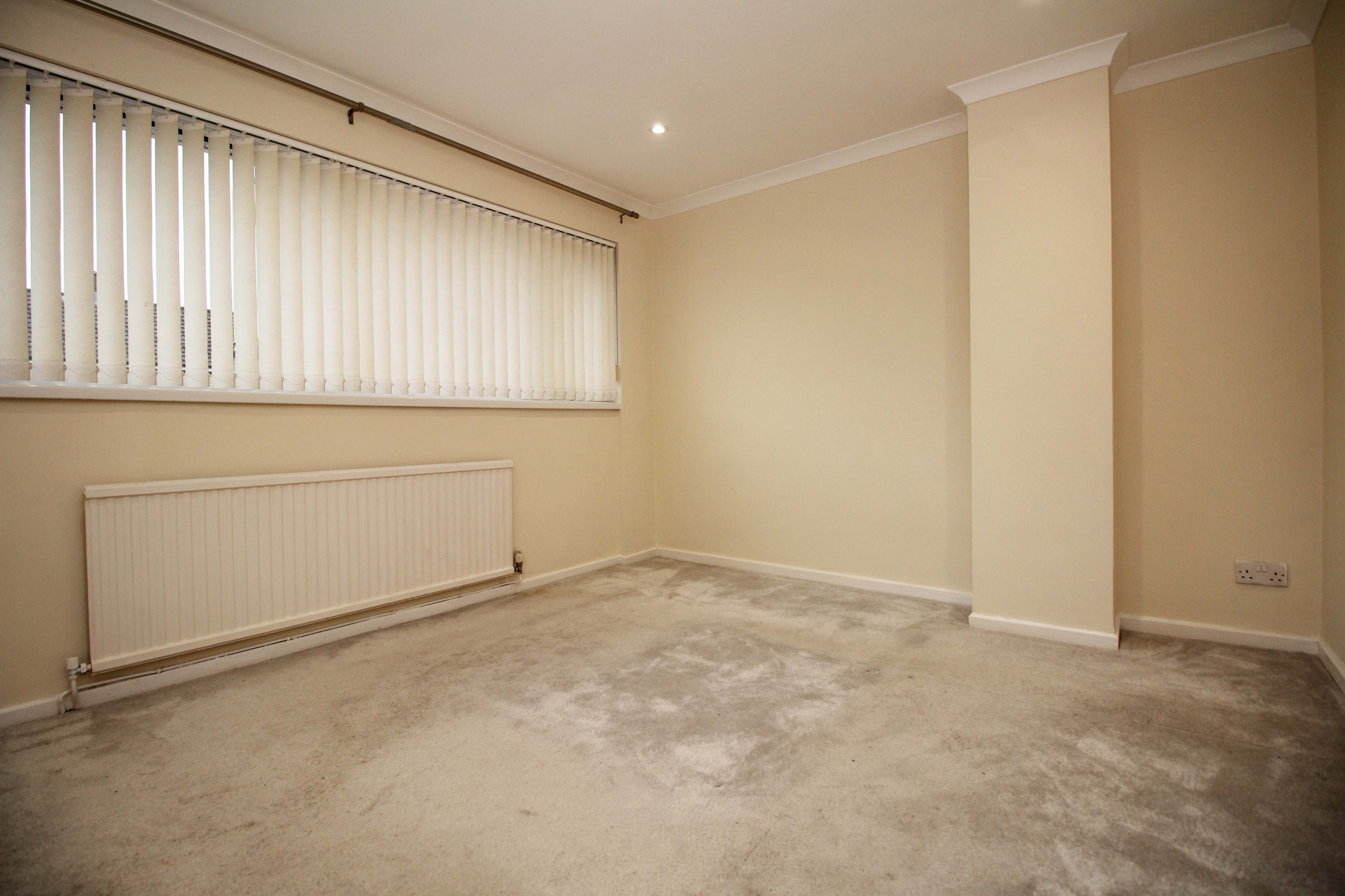 Parish Road, Beddau CF38 2BT  Interior