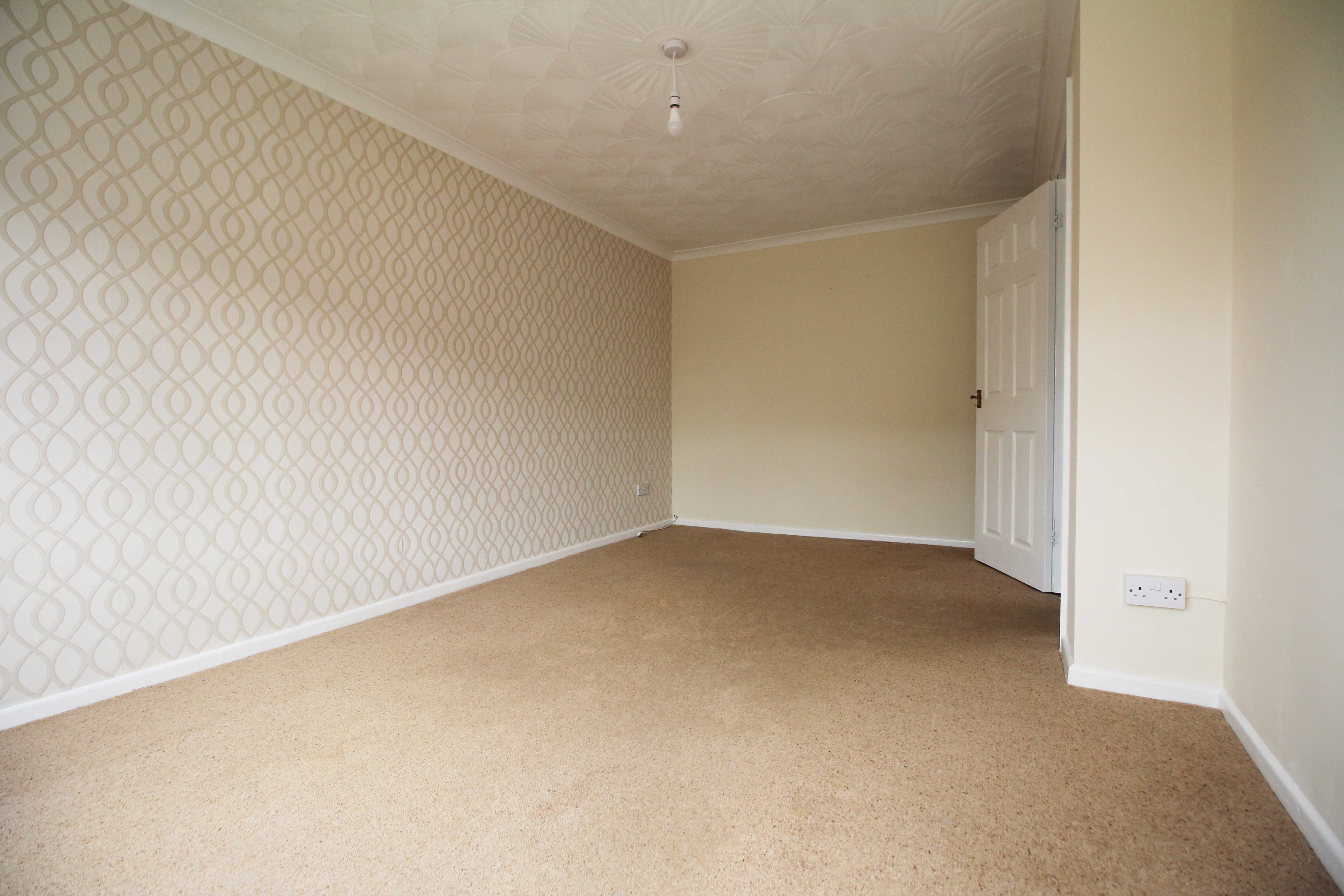 Clos Powys, Beddau. CF38 2SY  Interior