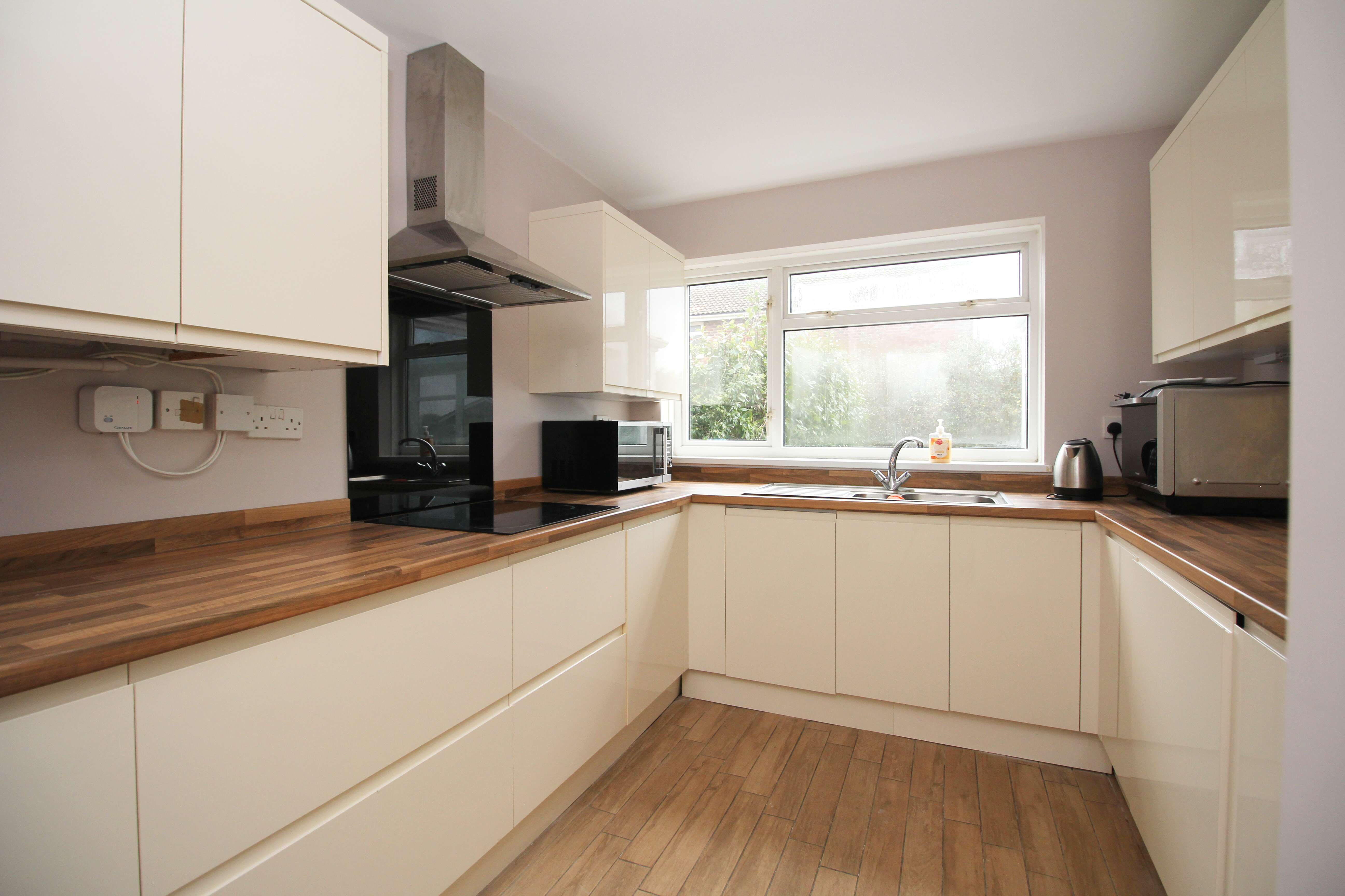 Lon y Fro, Pentyrch CF15 9TE  Interior