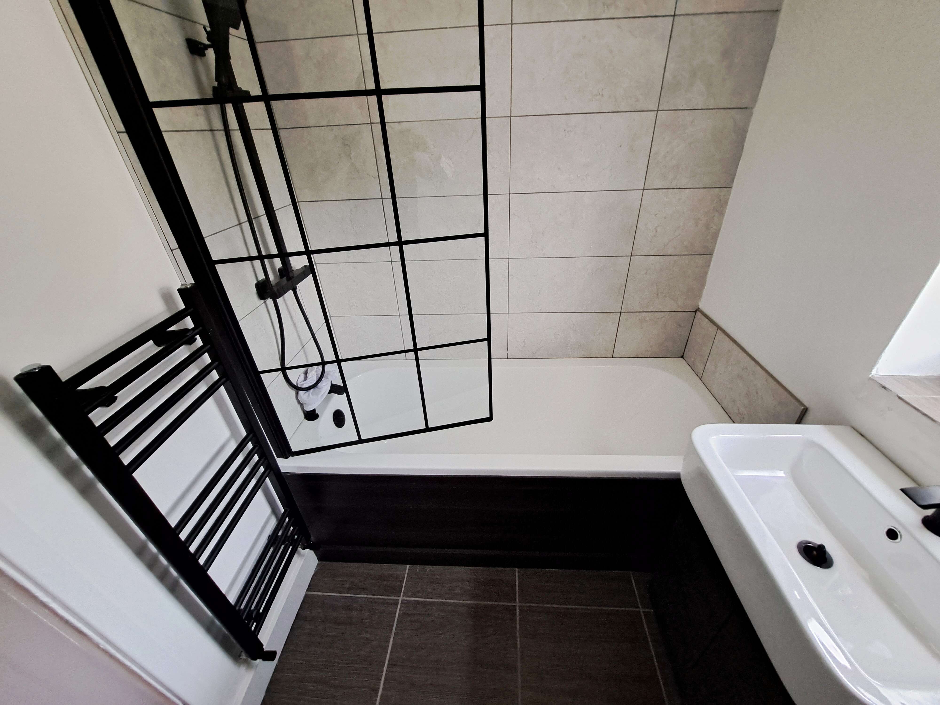 Red Roofs Close, Pencoed CF35 6PL  Interior