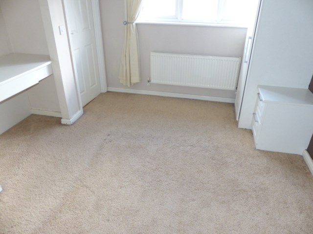 St Peters Avenue, CF72  Interior