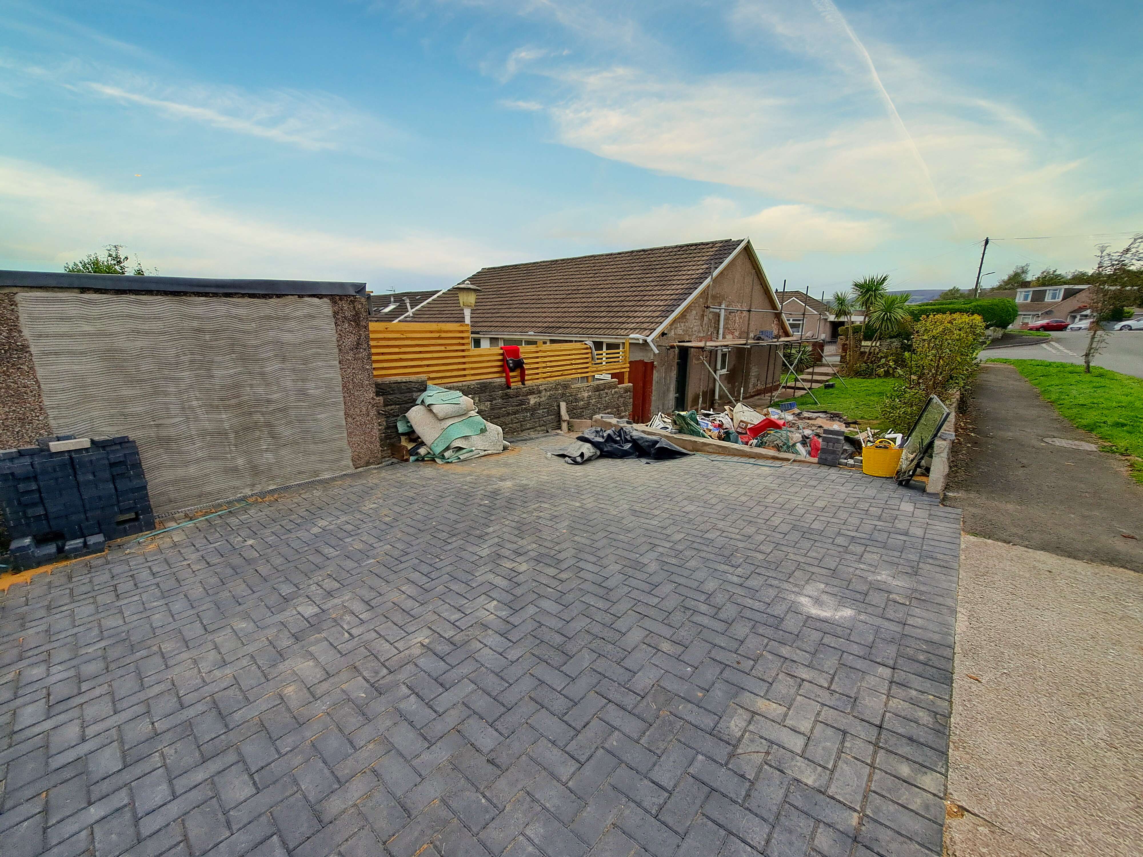 Red Roofs Close, Pencoed CF35 6PL  Interior