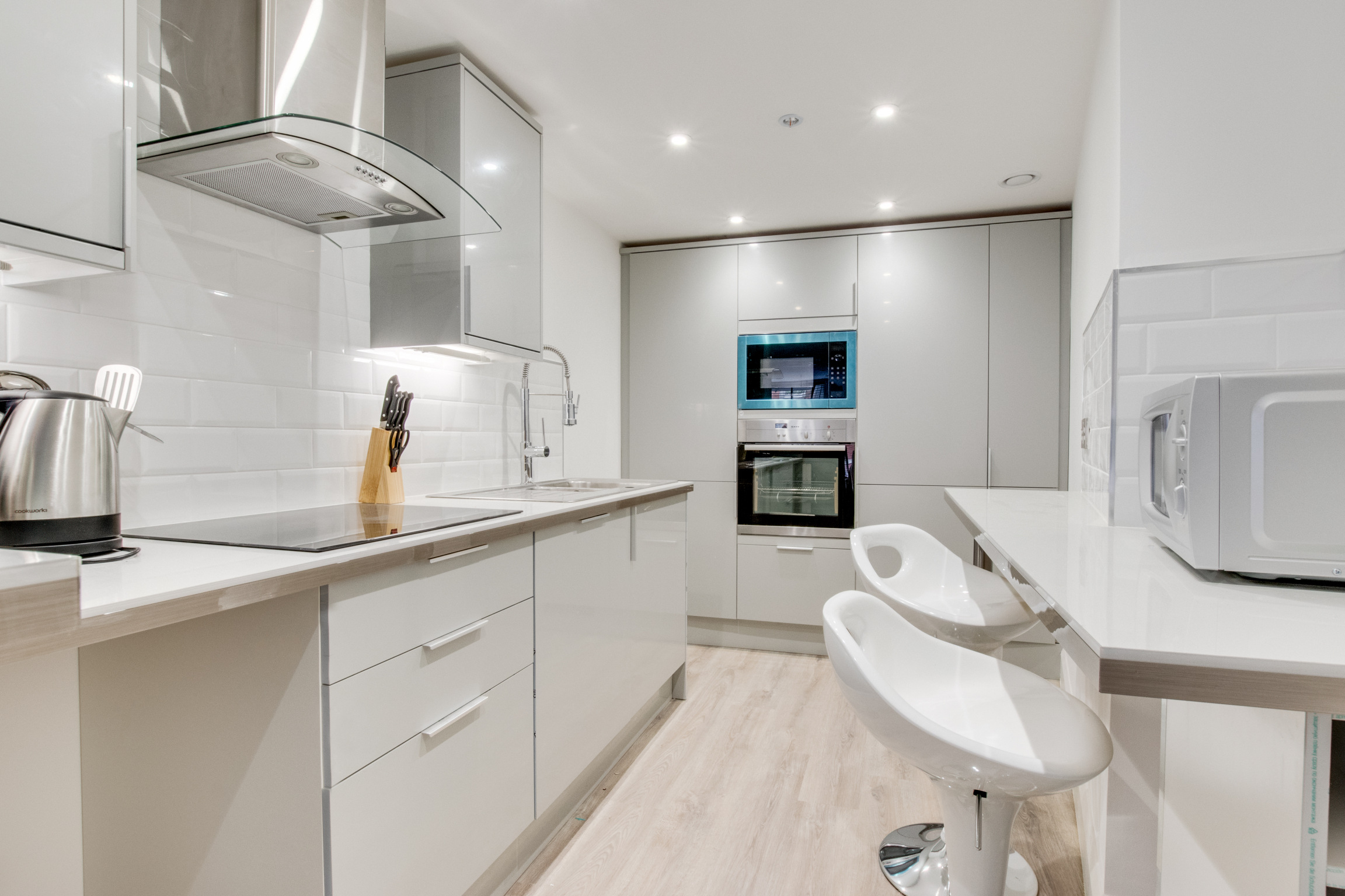 Flat 2, 11 Westgate street  Interior
