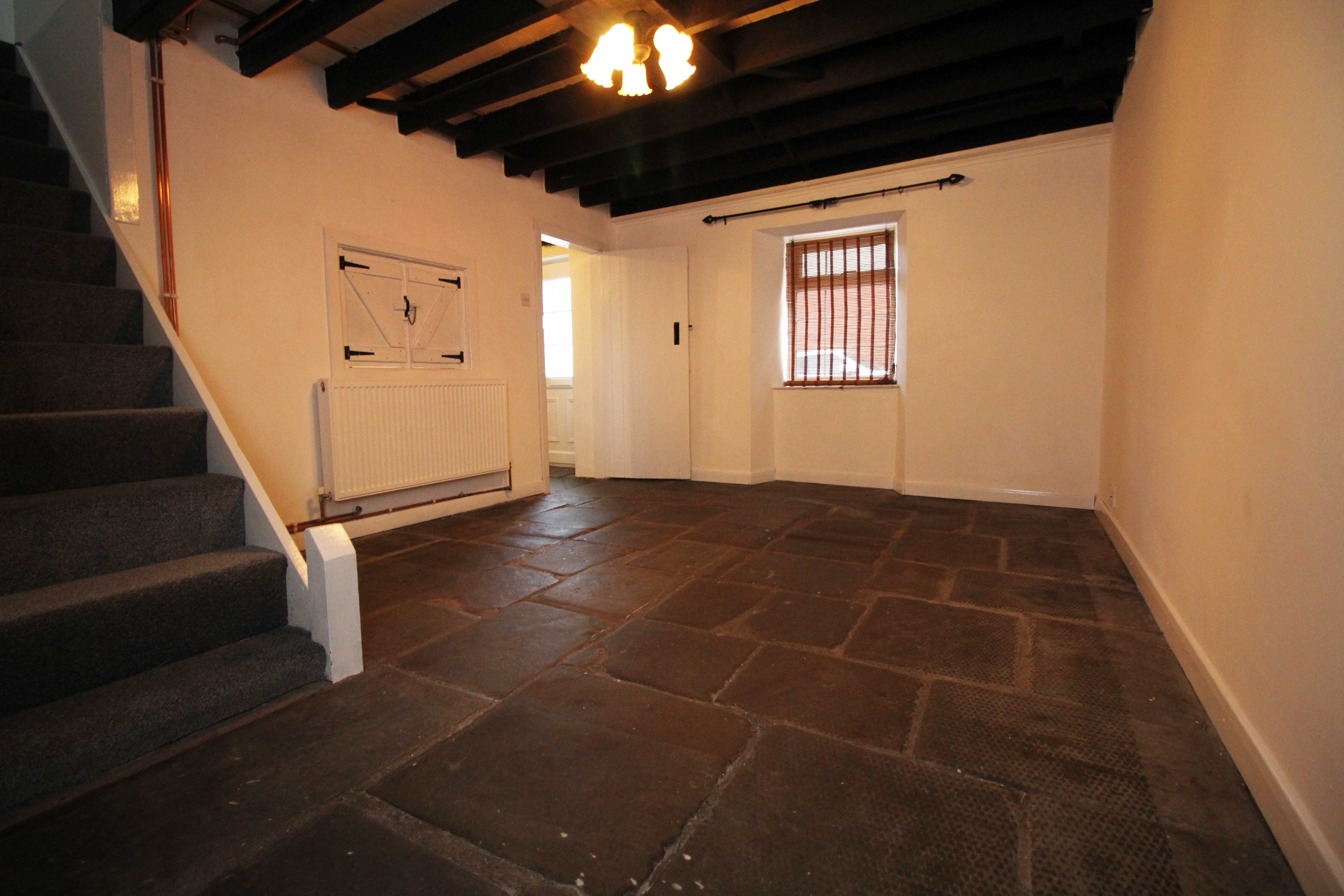 Swan Street, Llantrisant, Pontyclun, CF72 8ED  Interior