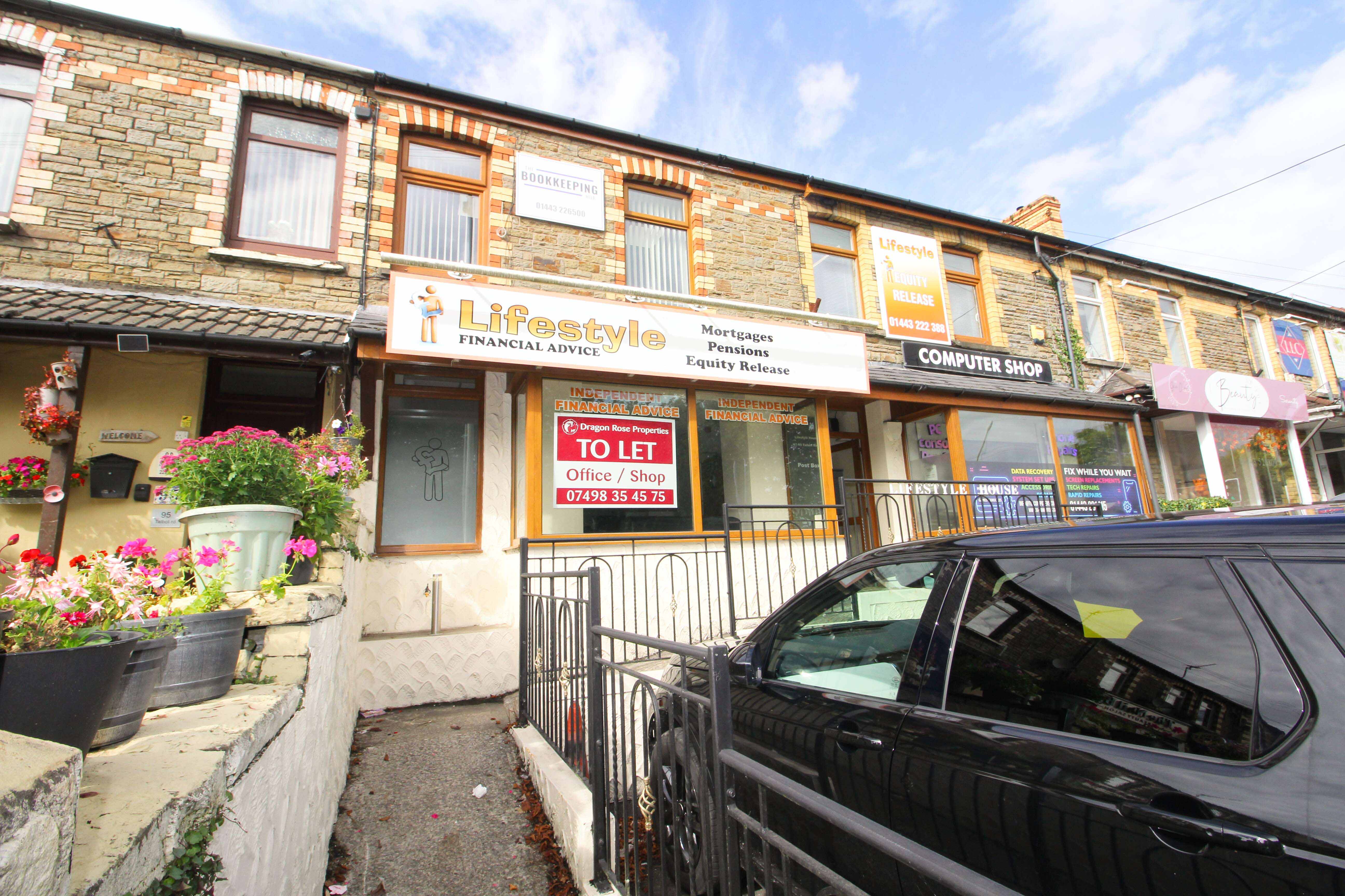 Lifestyle House, 97-99 Talbot Road, CF72 8AE  Interior