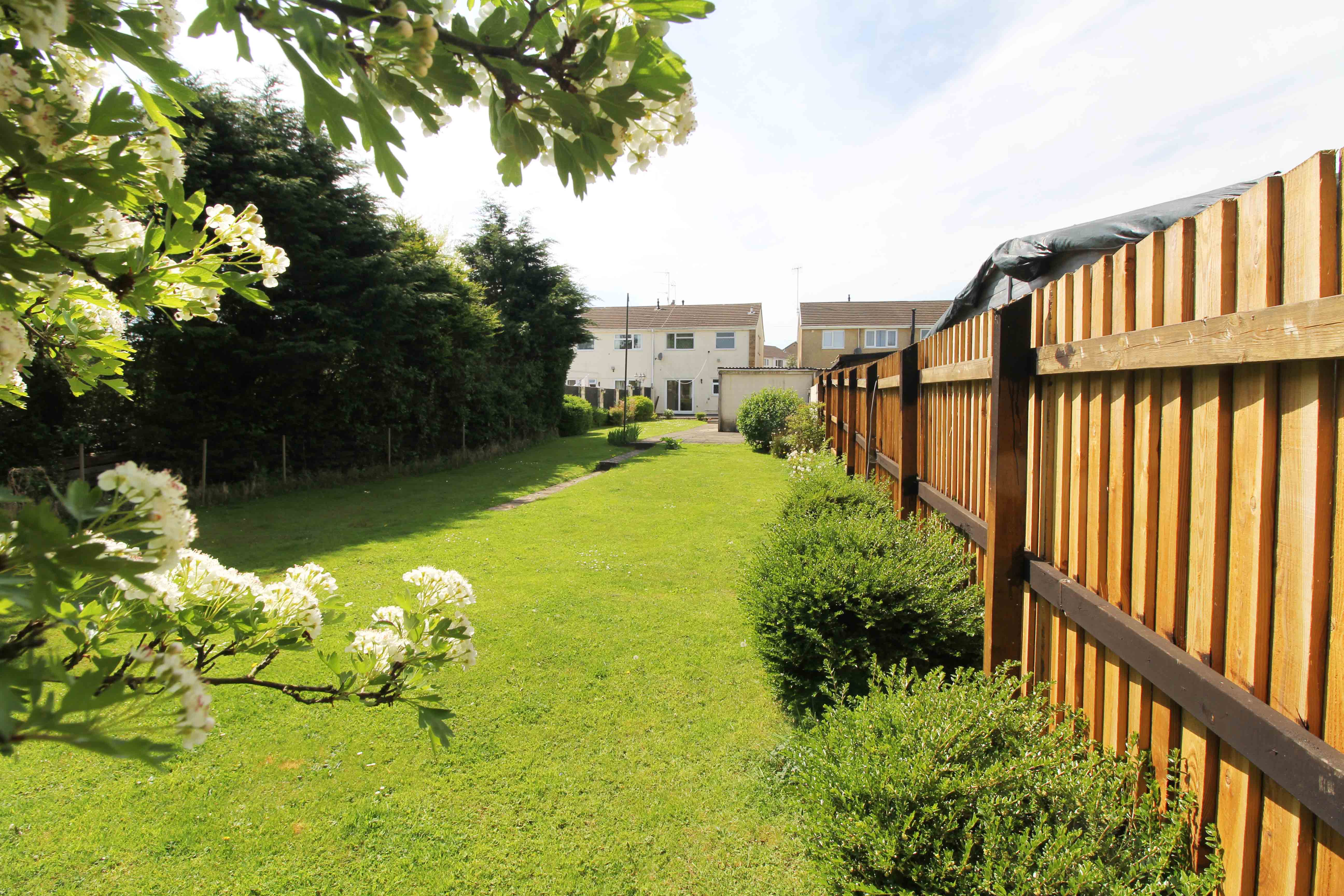 St Annes Drive, Llantwit Fardre CF38 2PB  Interior