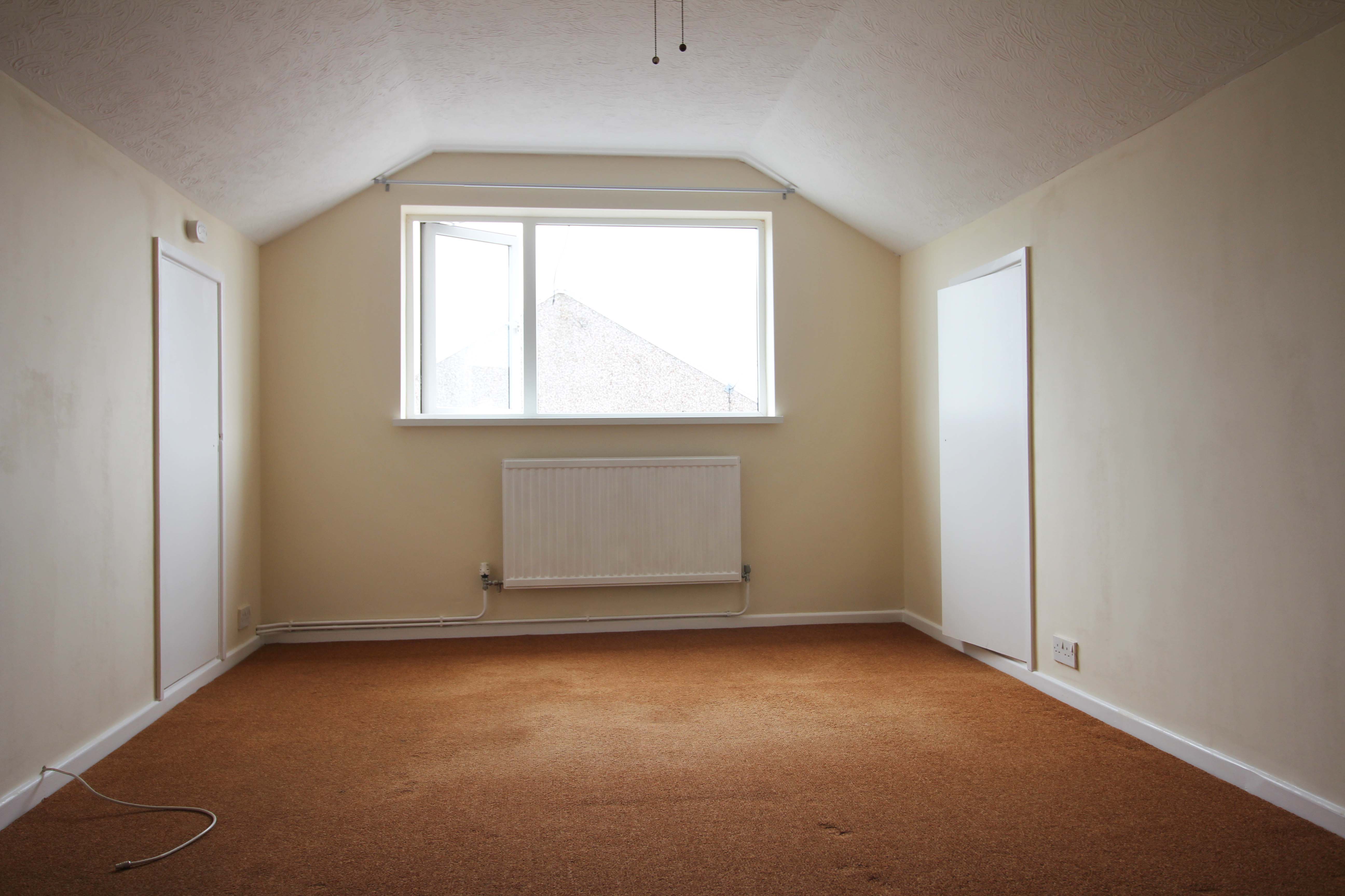 Clos Powys, Beddau. CF38 2SY  Interior