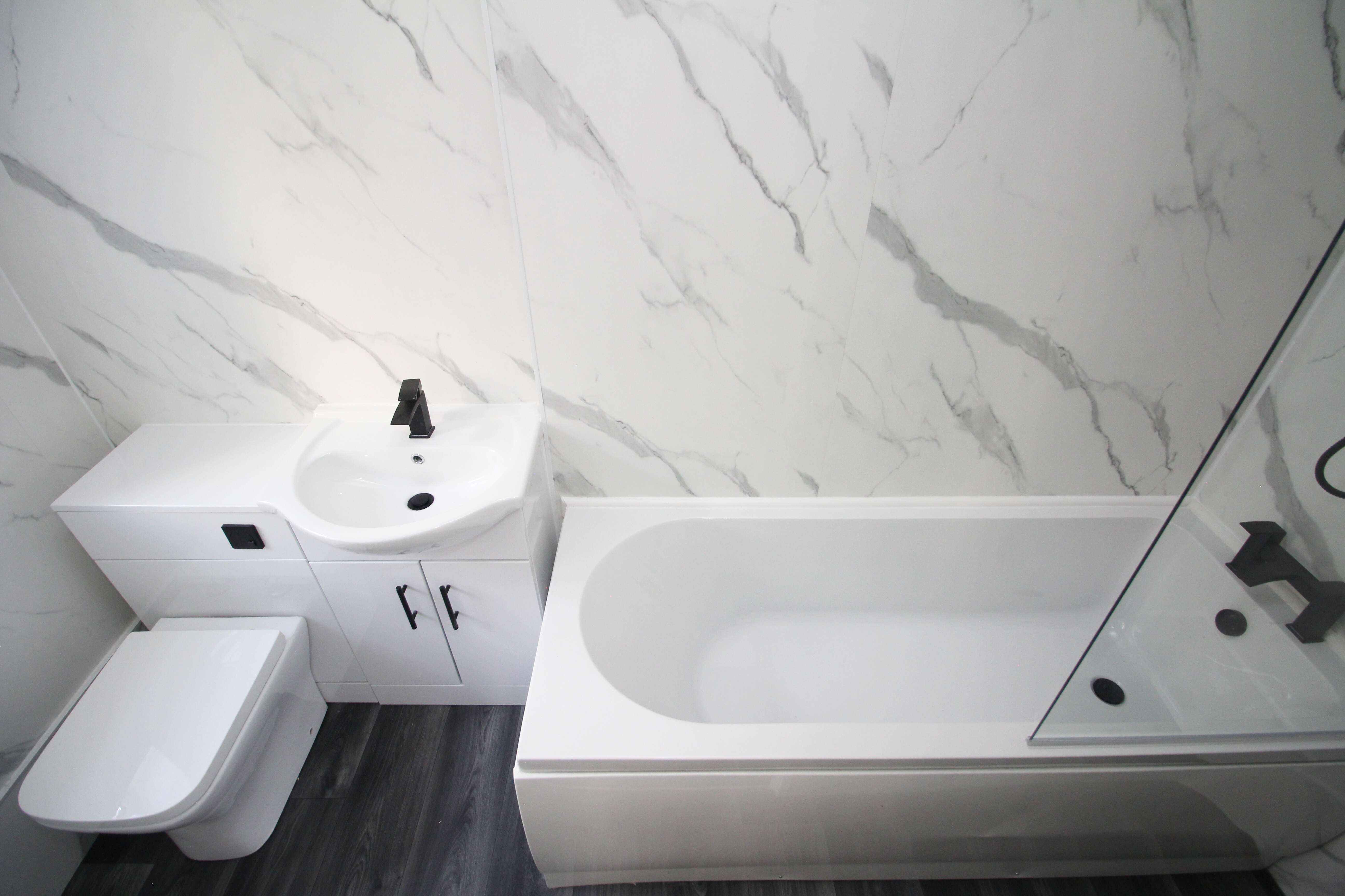 Main Road, Abercynon, CF45 4BX  Interior