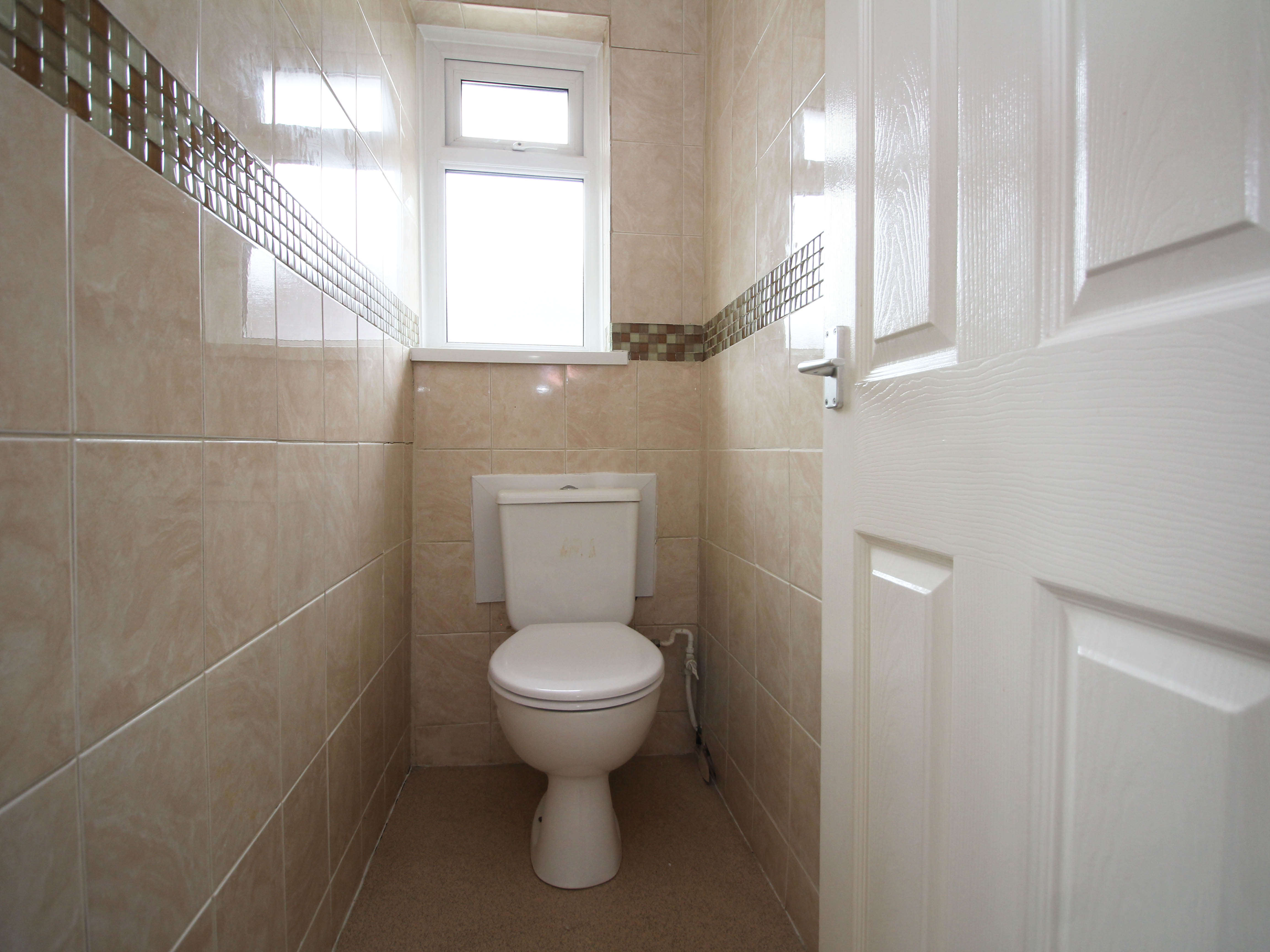 Brynamlwg, Pontyclun CF72 9AU  Interior