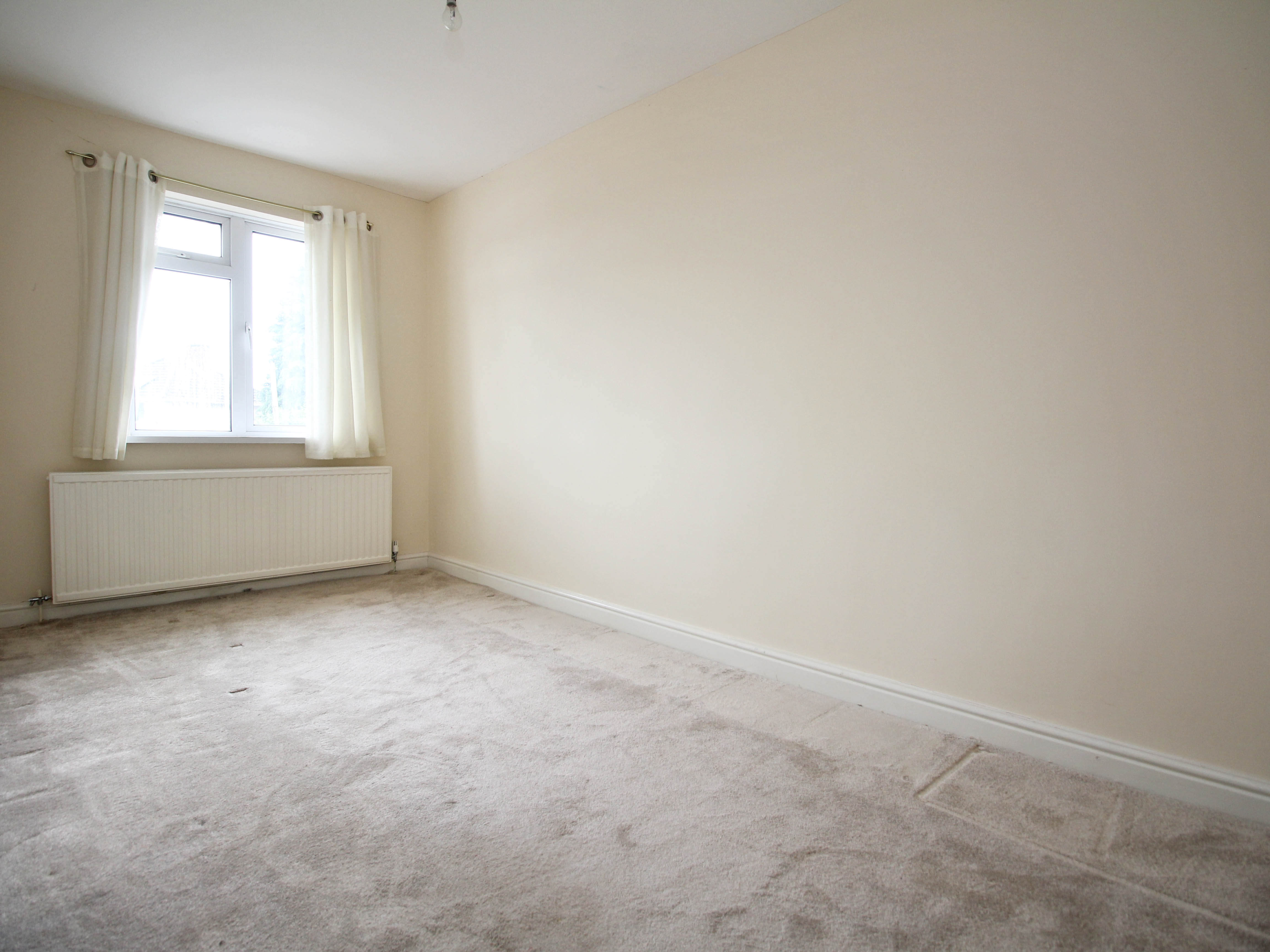 Brynamlwg, Pontyclun CF72 9AU  Interior