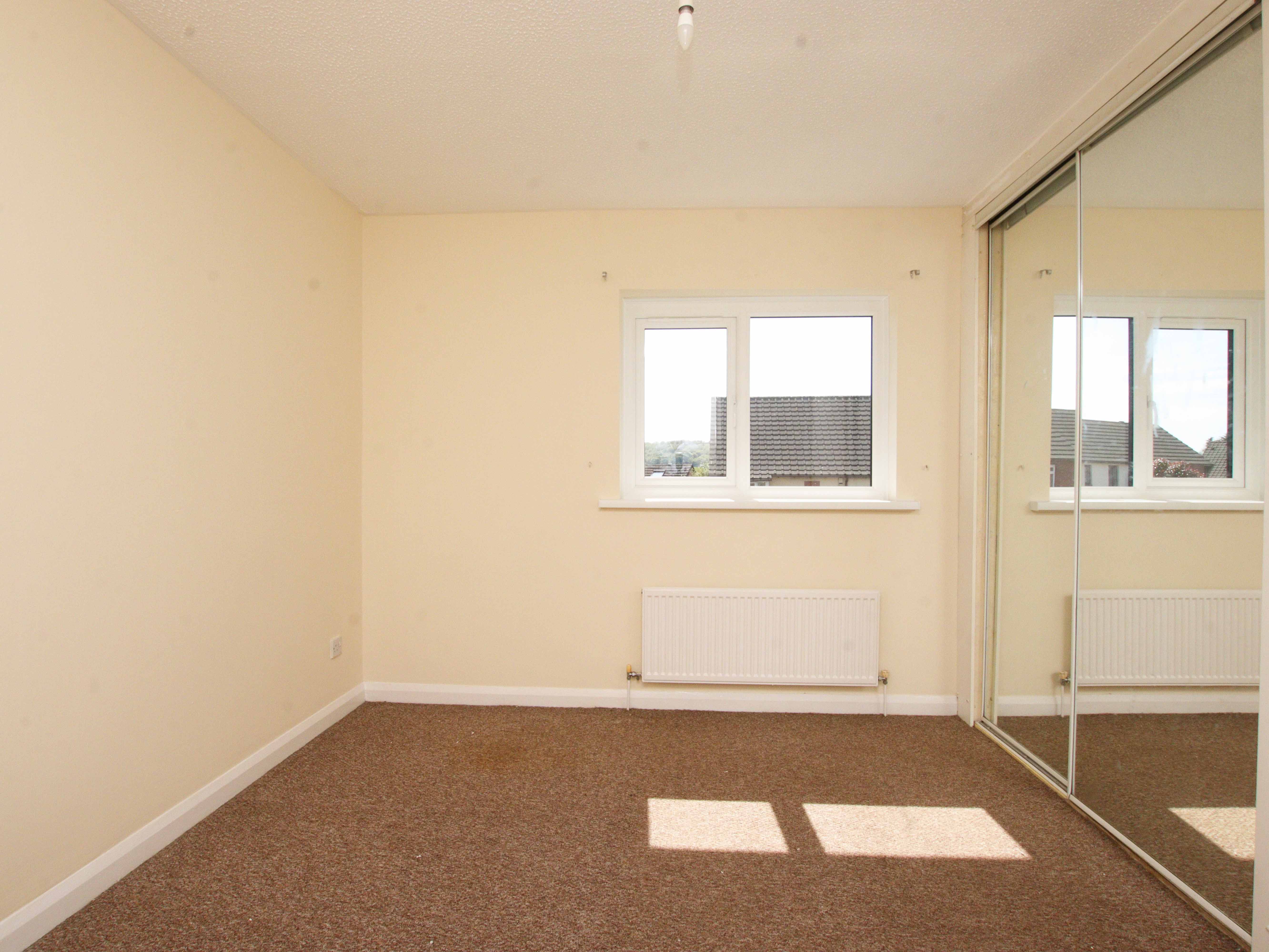 Cwrt Y Waun, Pontypridd, CF38 2JJ  Interior