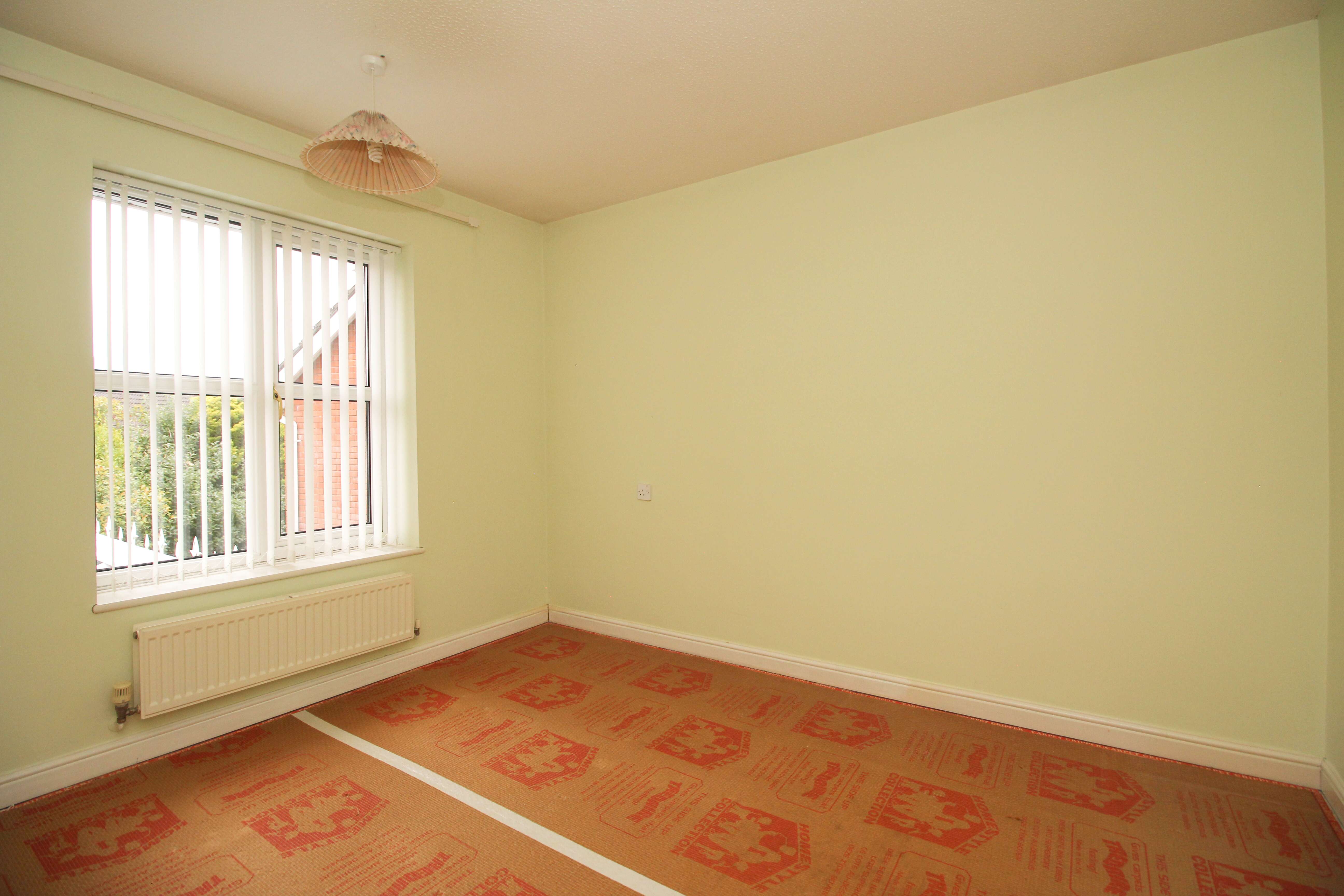 Oaklands, Miskin CF72 8RW  Interior