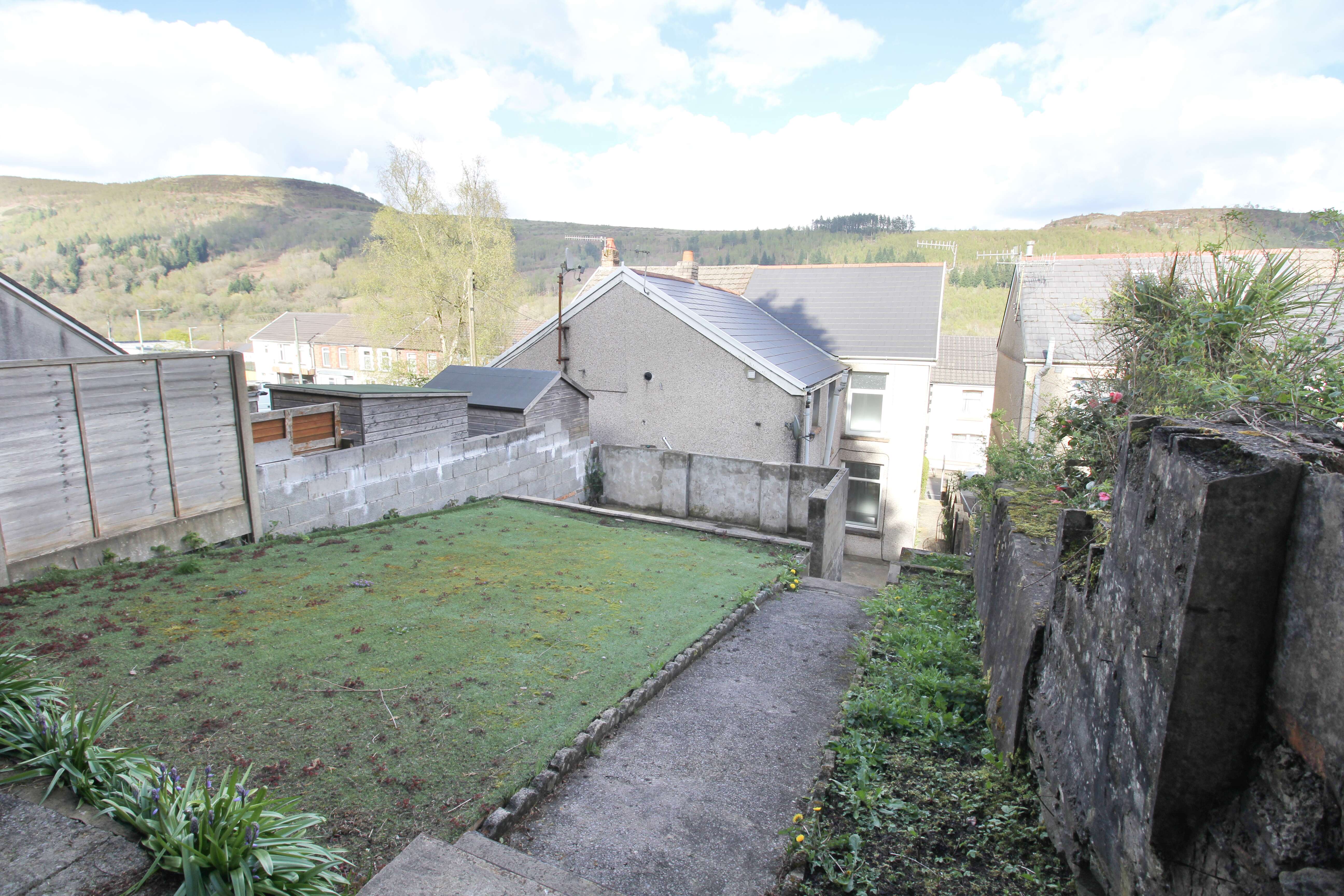 Main Road, Abercynon, CF45 4BX  Interior