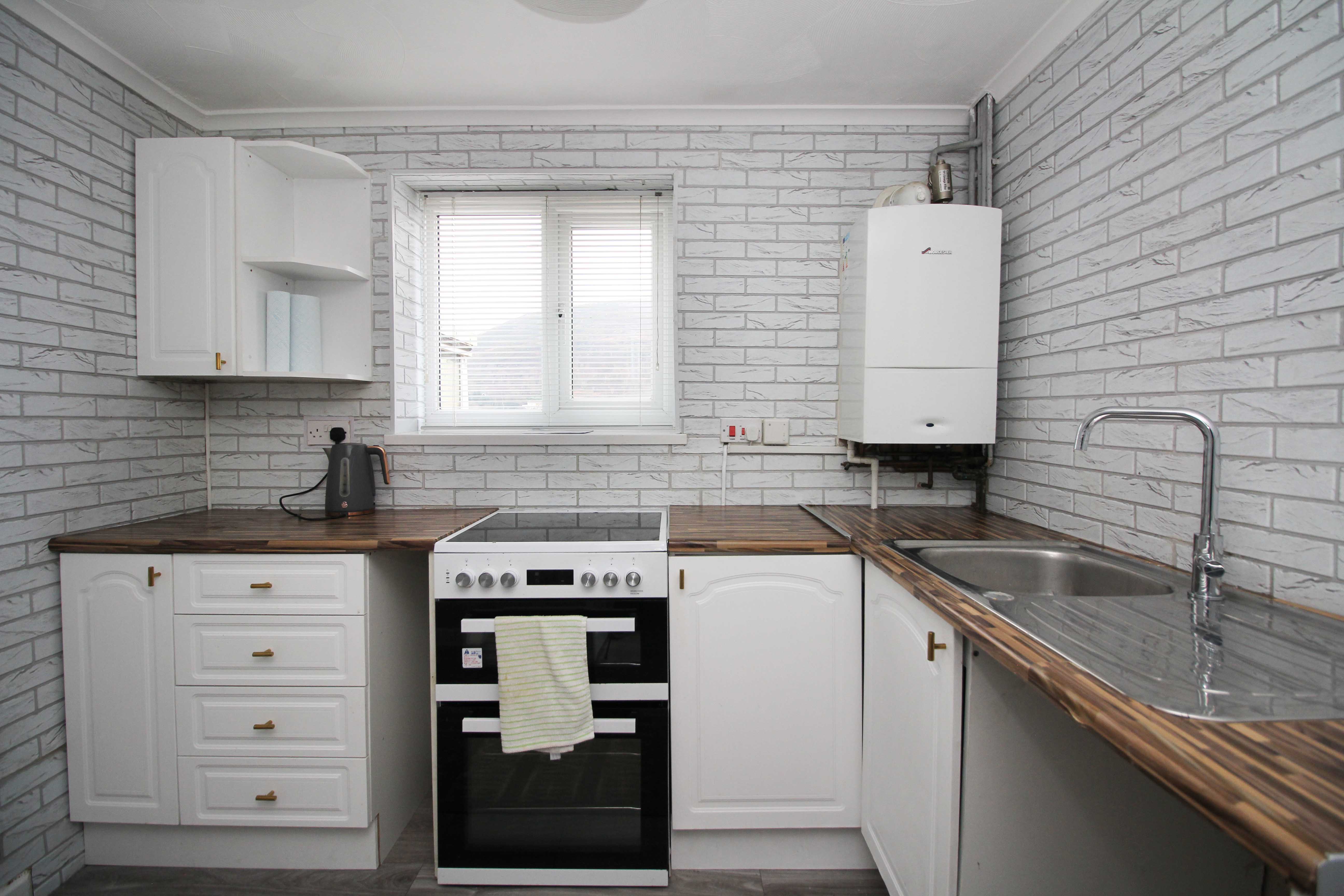 Primrose Street, Tonypandy, CF40 1BQ  Interior