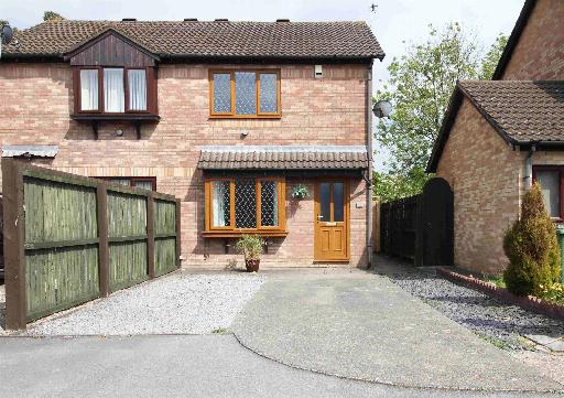 Silverton Drive, Pontyclun, CF72 8HF