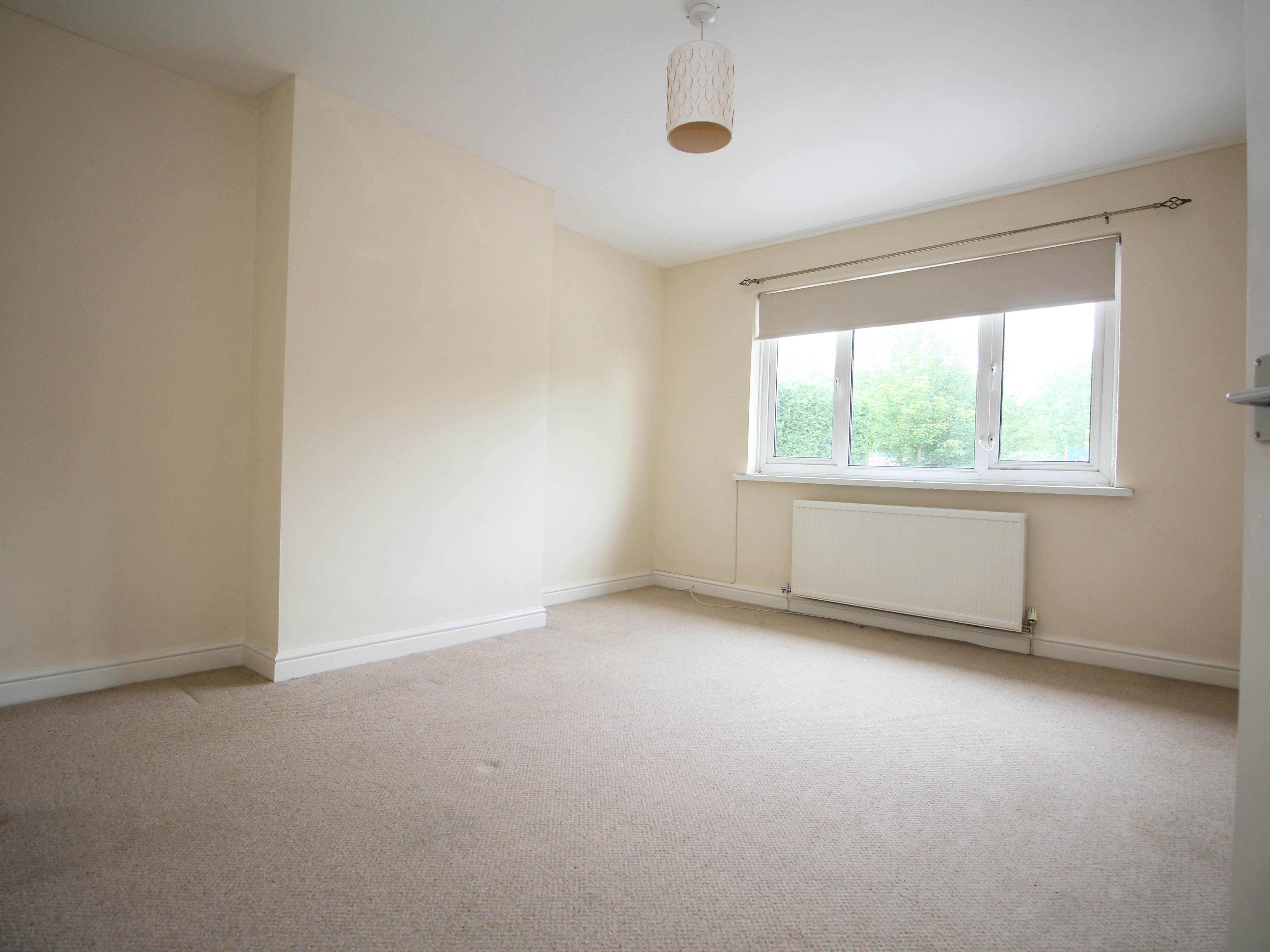 Brynamlwg, Pontyclun CF72 9AU  Interior
