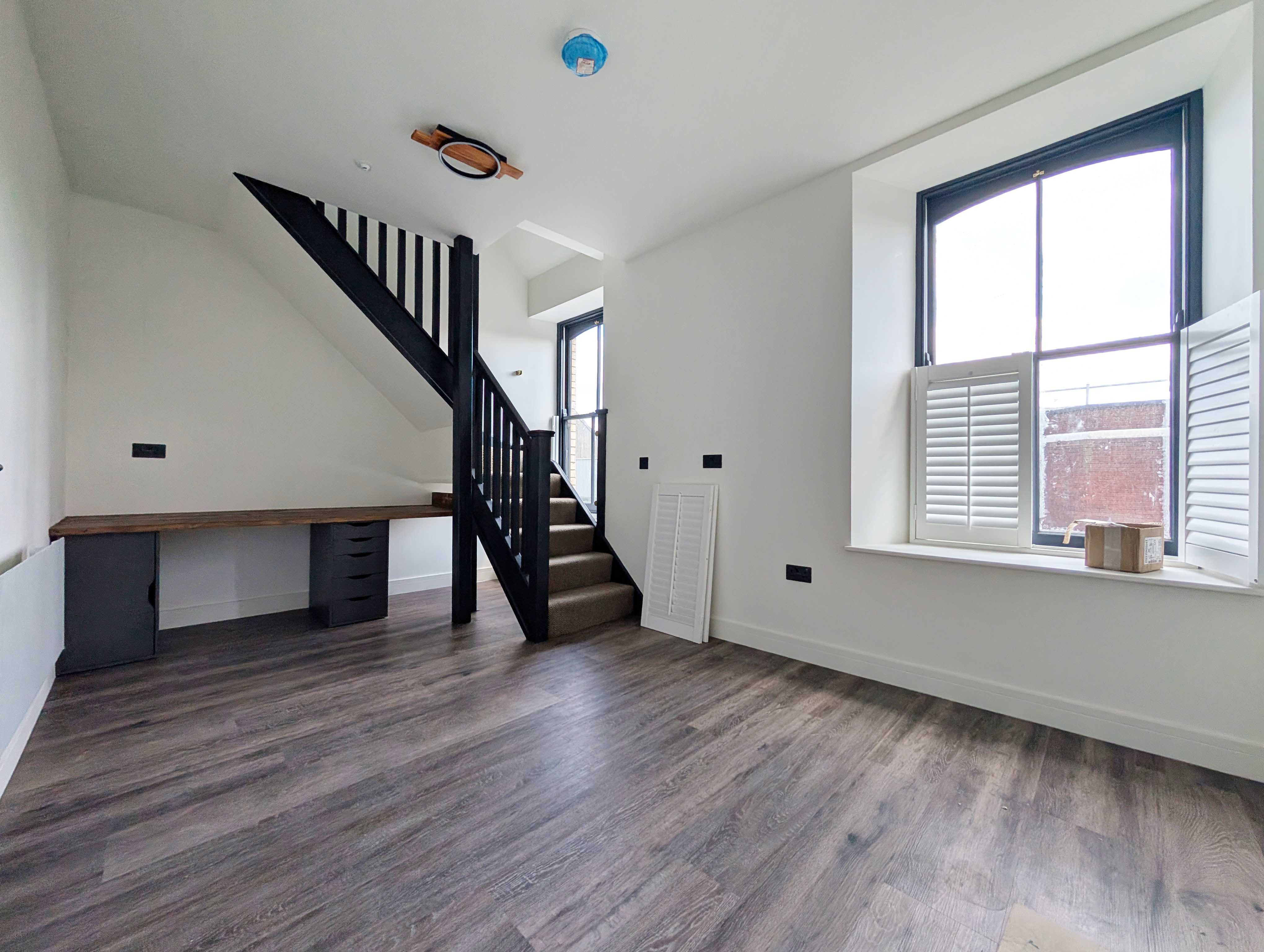 Market Street, Pontypridd, CF37 2ST  Interior
