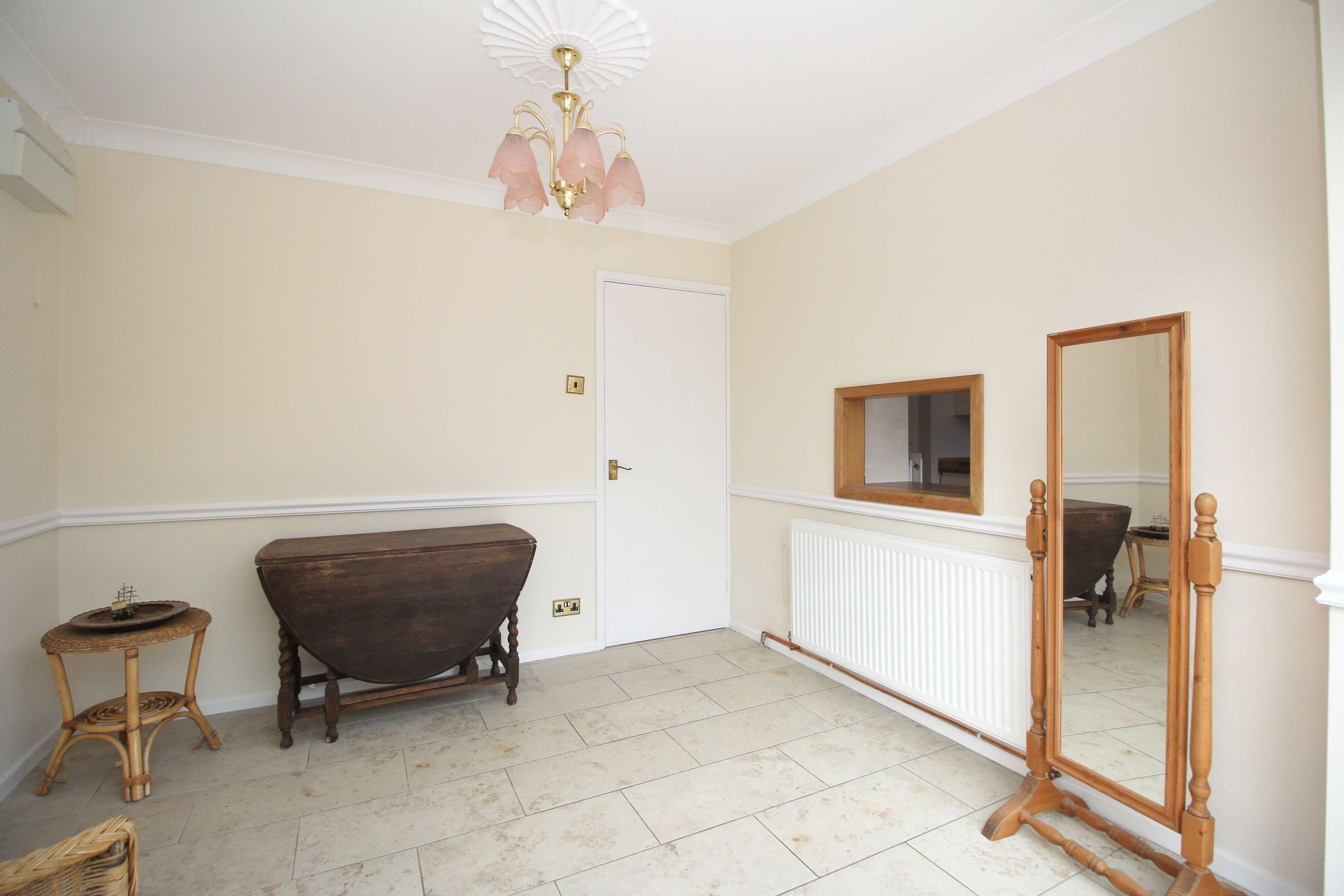 Lon y Fro, Pentyrch CF15 9TE  Interior