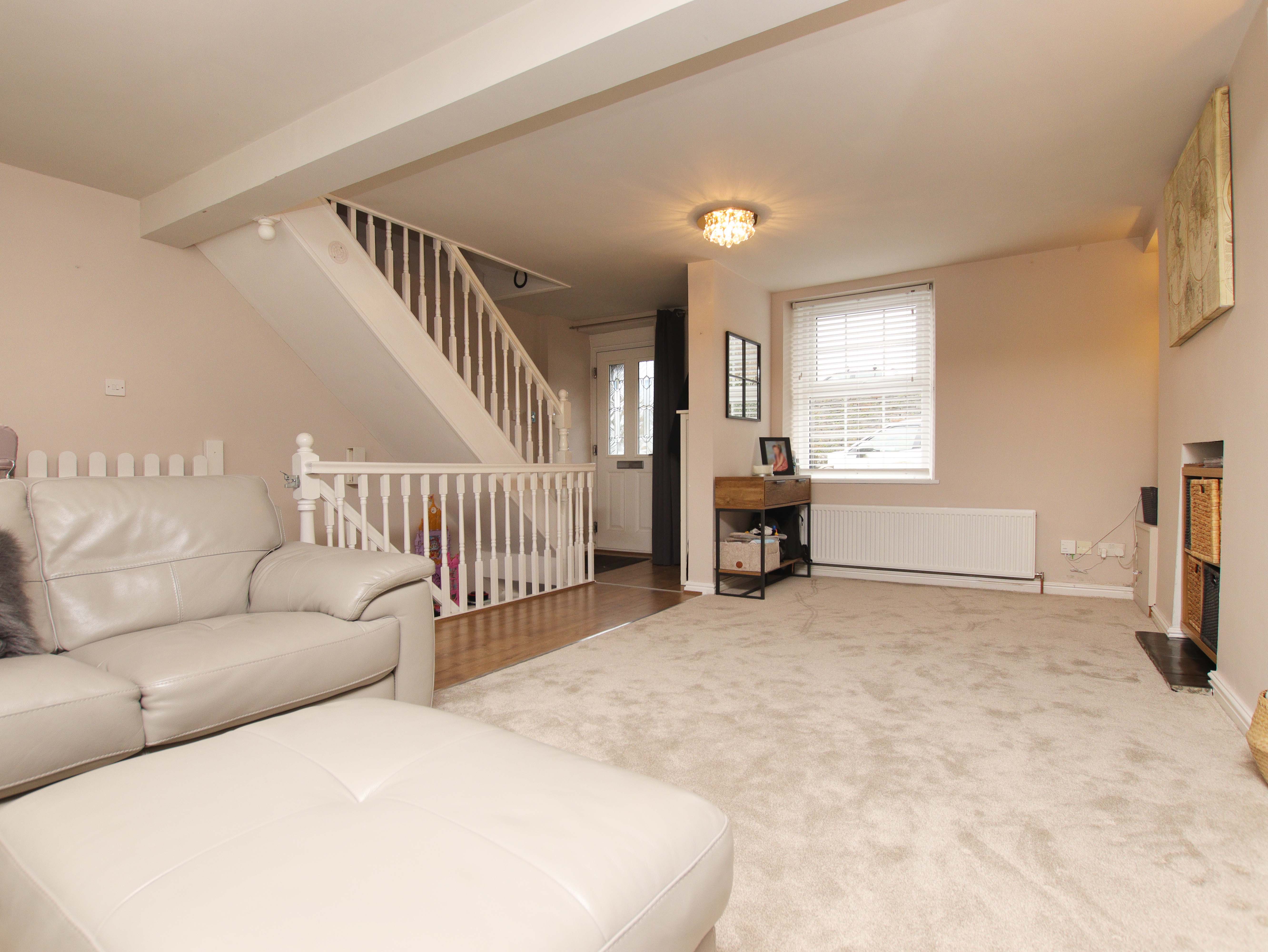Tyclwyta Cottages, Main Road, Cross Inn, Llantrisant   Interior