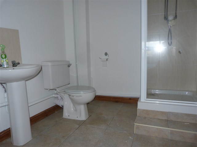 82, Parish Road, Beddau CF38 2BU  Interior