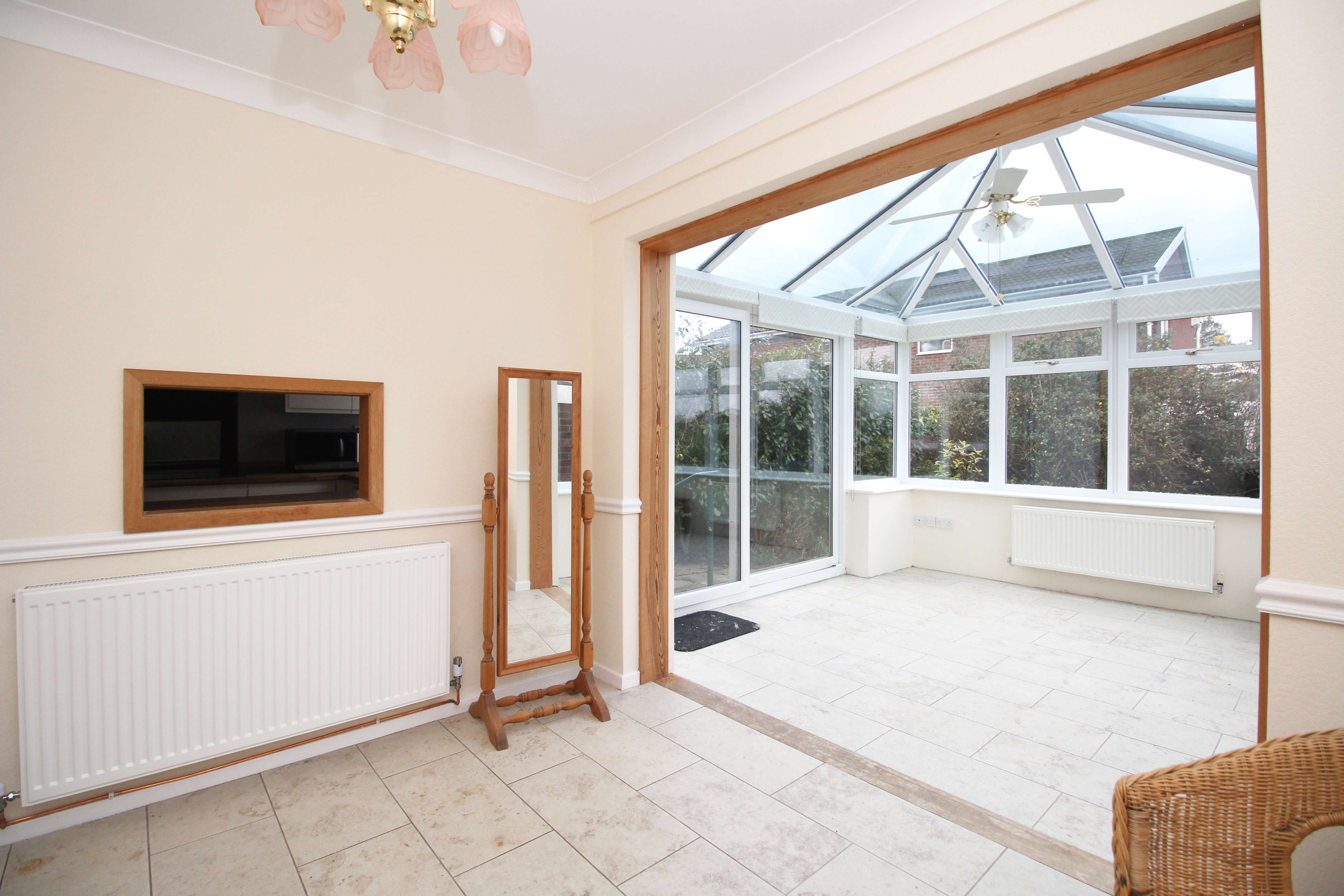 Lon y Fro, Pentyrch CF15 9TE  Interior