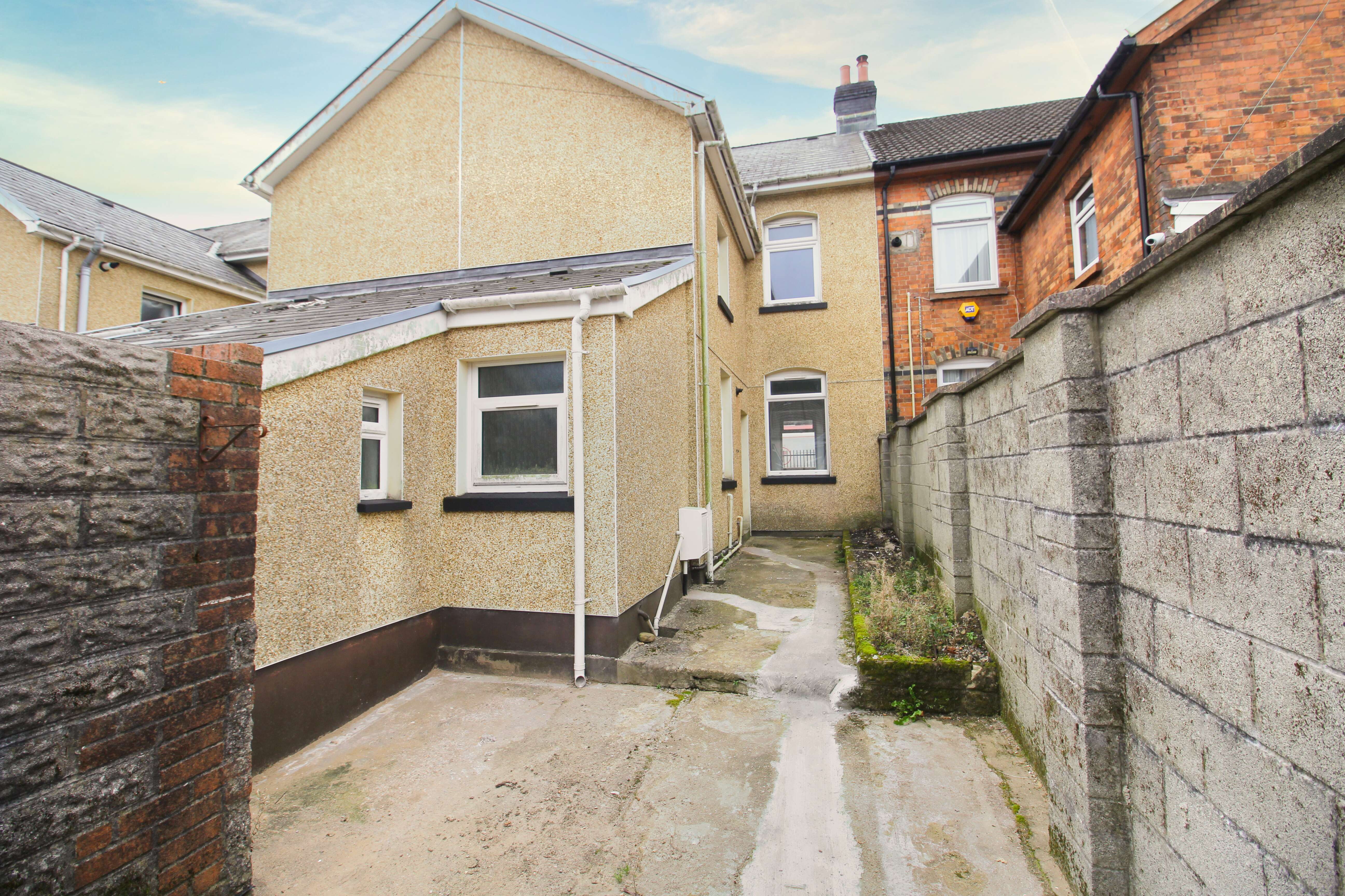 Station Terrace, Treherbert, CF32 5HU  Interior